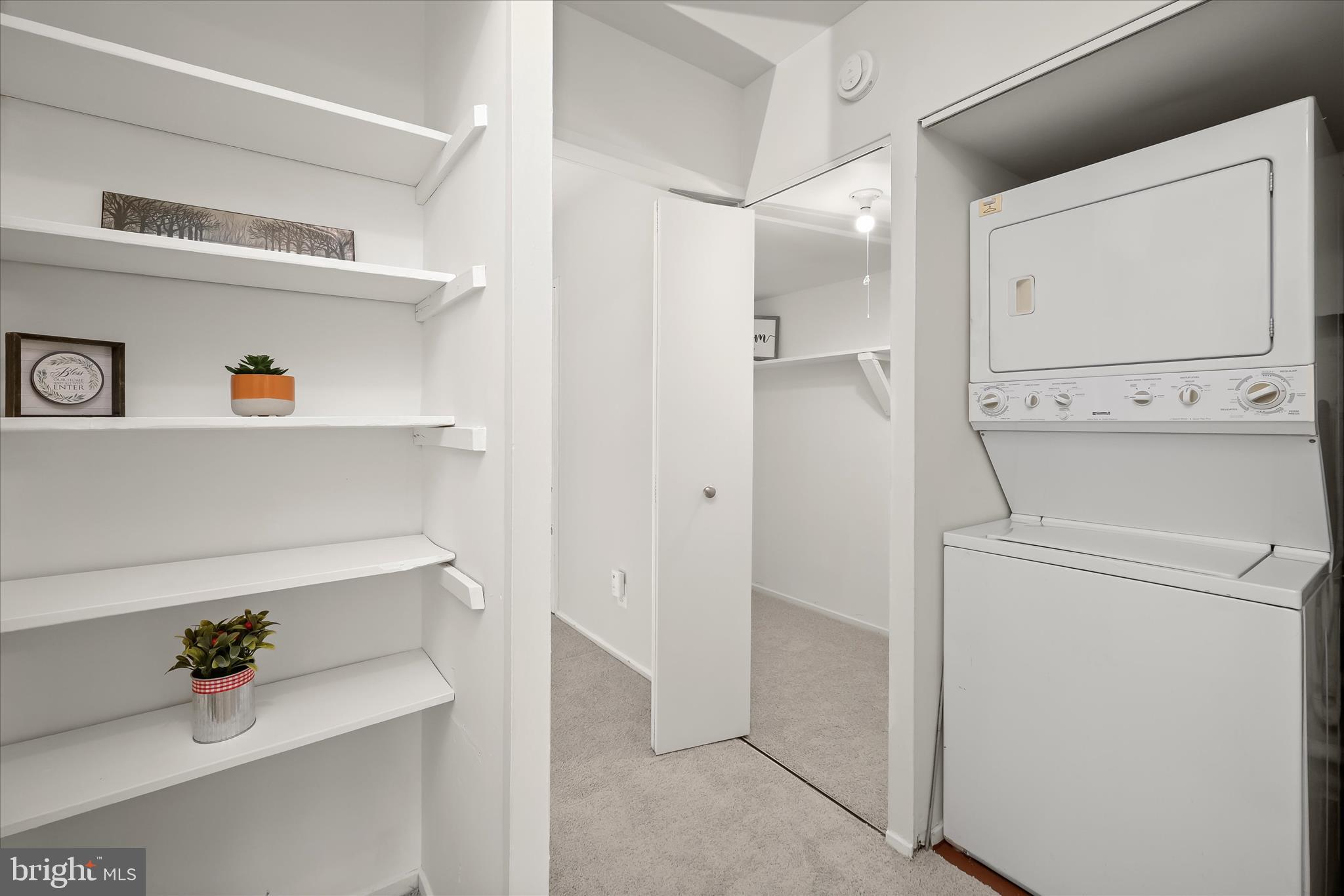 THOMAS CHOICE GARDENS - Residential