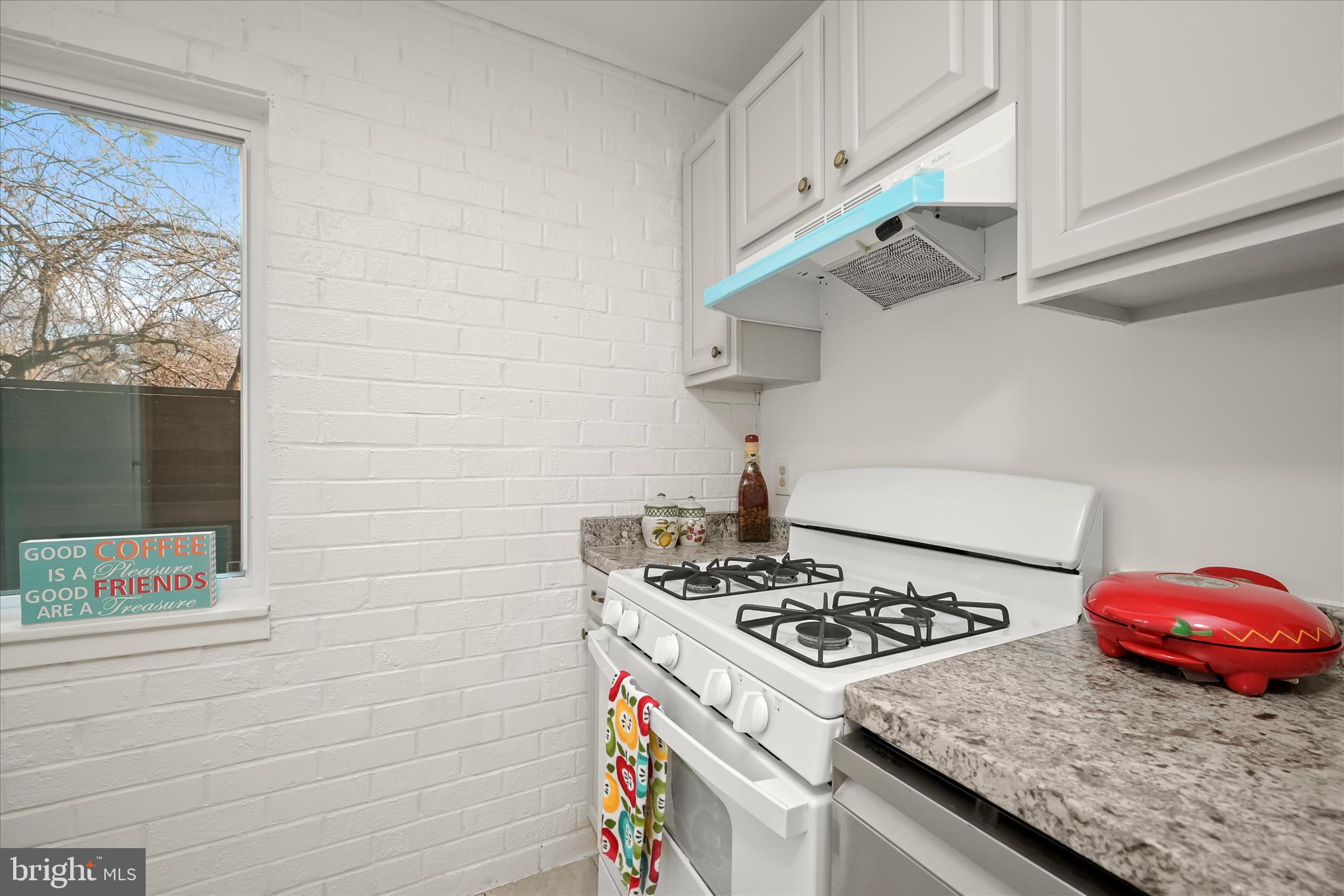 THOMAS CHOICE GARDENS - Residential