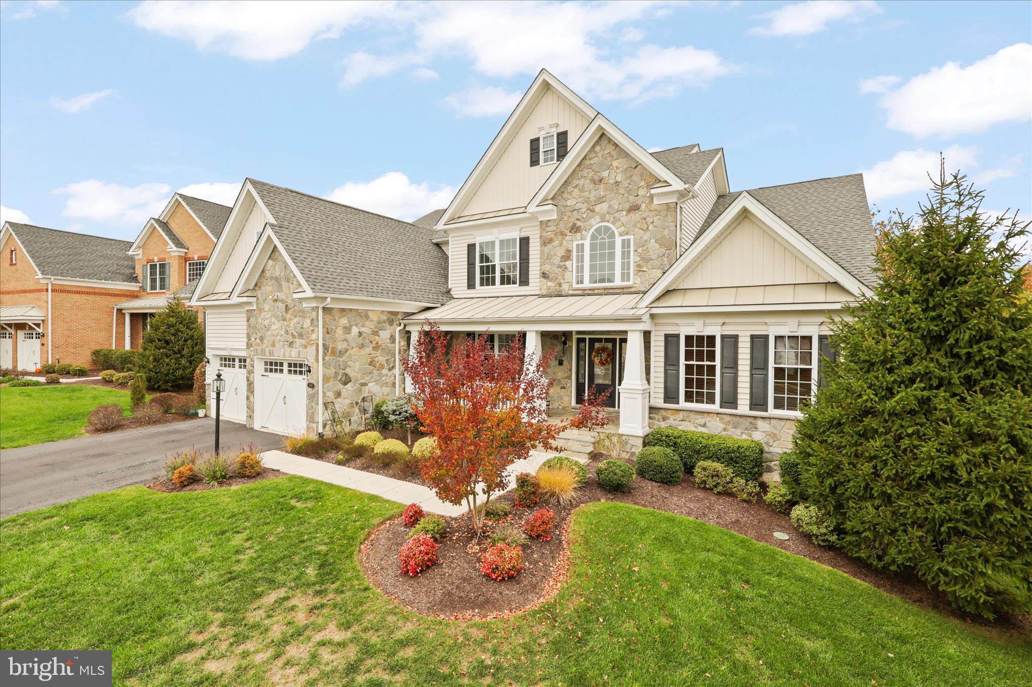 5806 WATERLOO BRIDGE CIRCLE