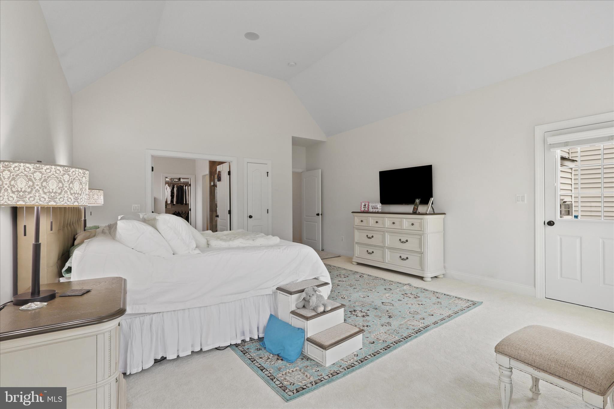 DOMINION VALLEY COUNTRY CLUB - Residential