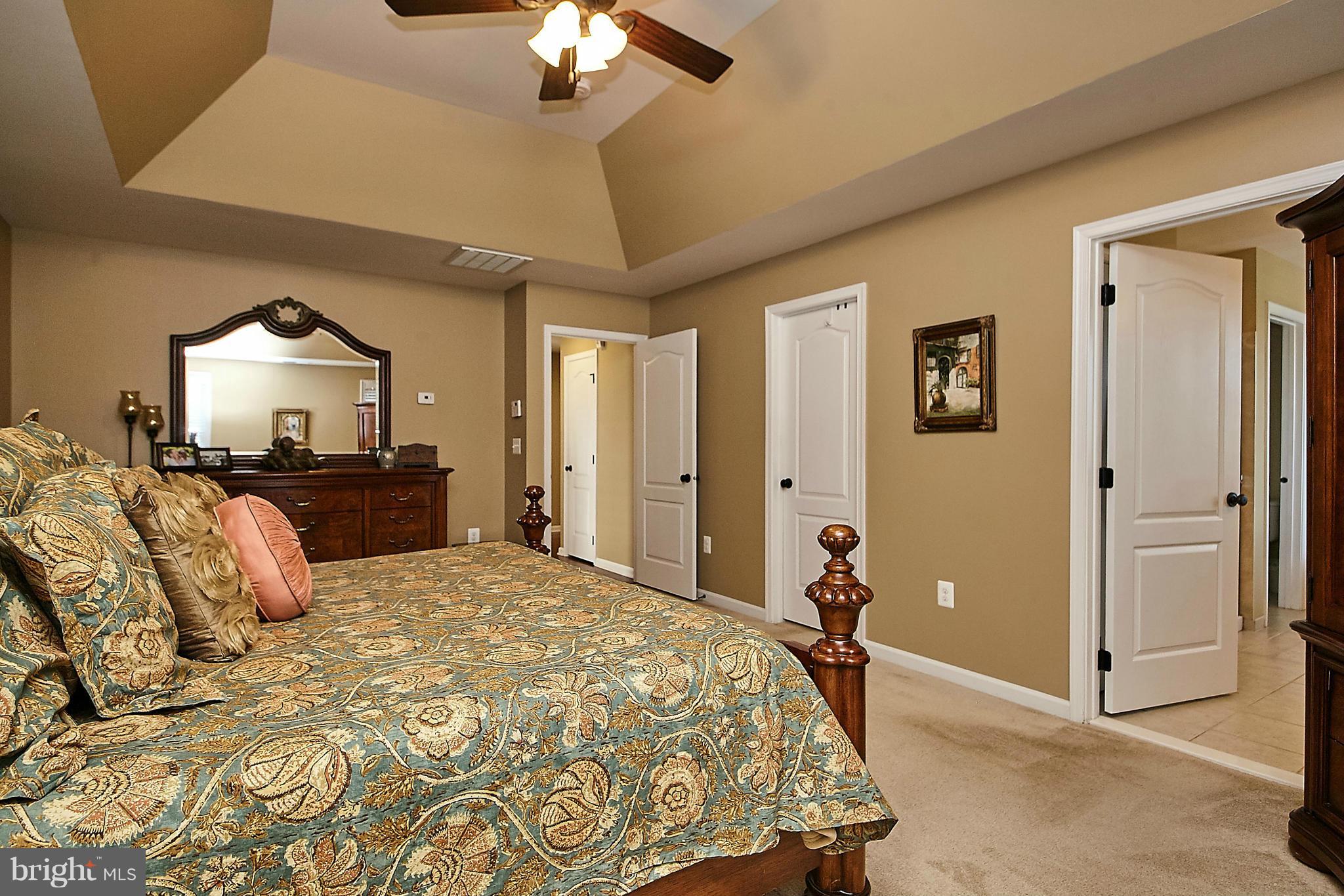 DOMINION VALLEY COUNTRY CLUB - Residential