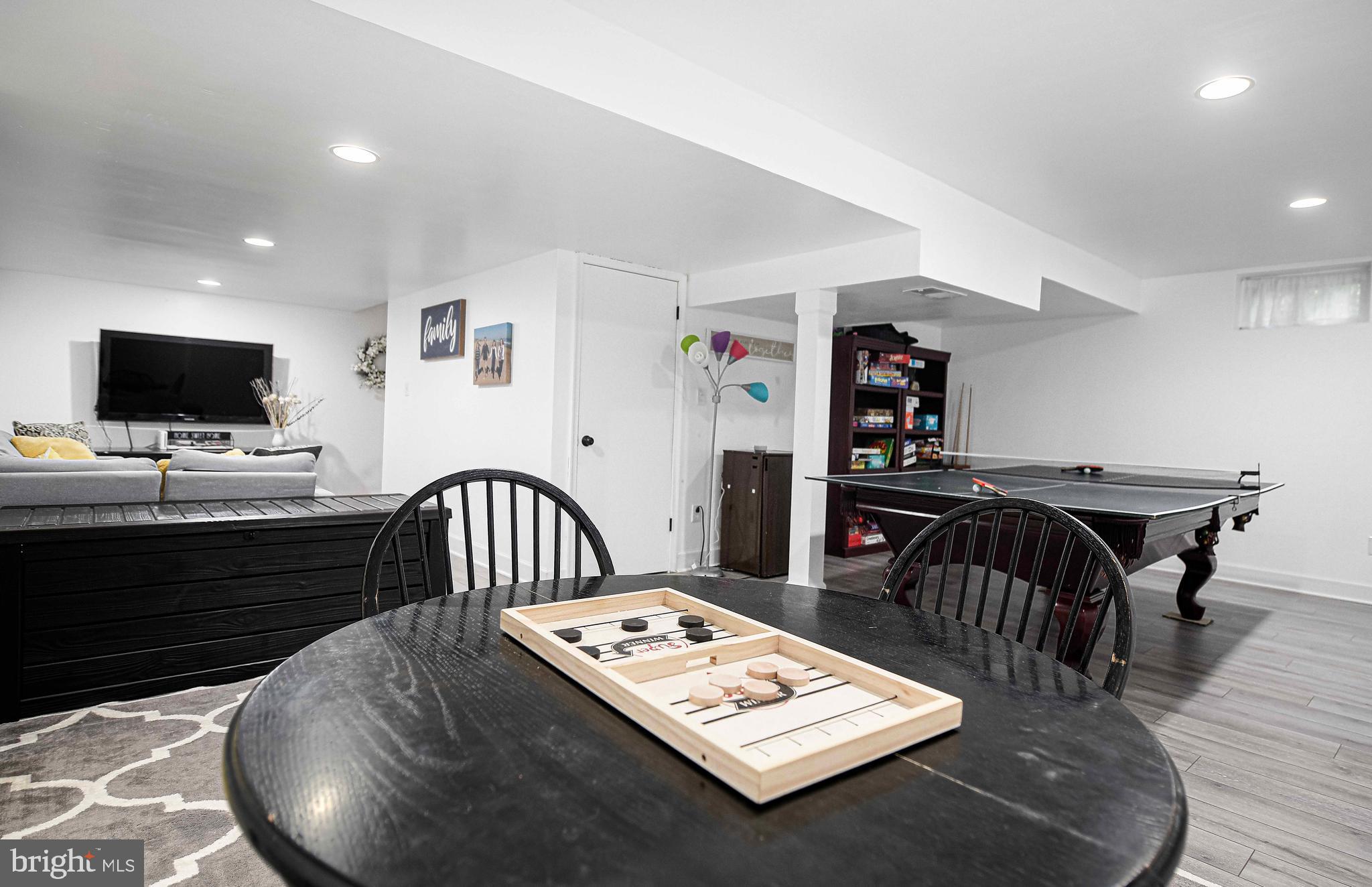 WEST RIDING - Residential