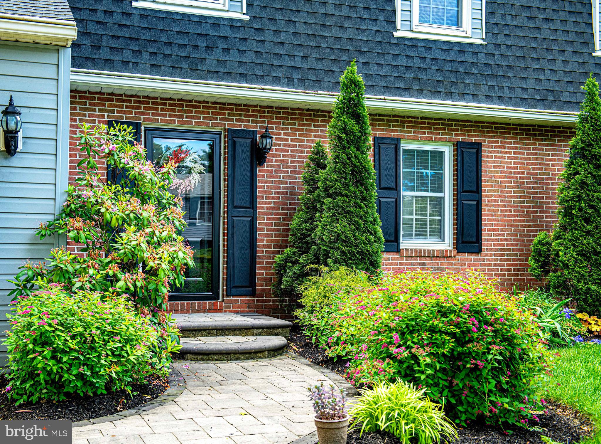 WEST RIDING - Residential
