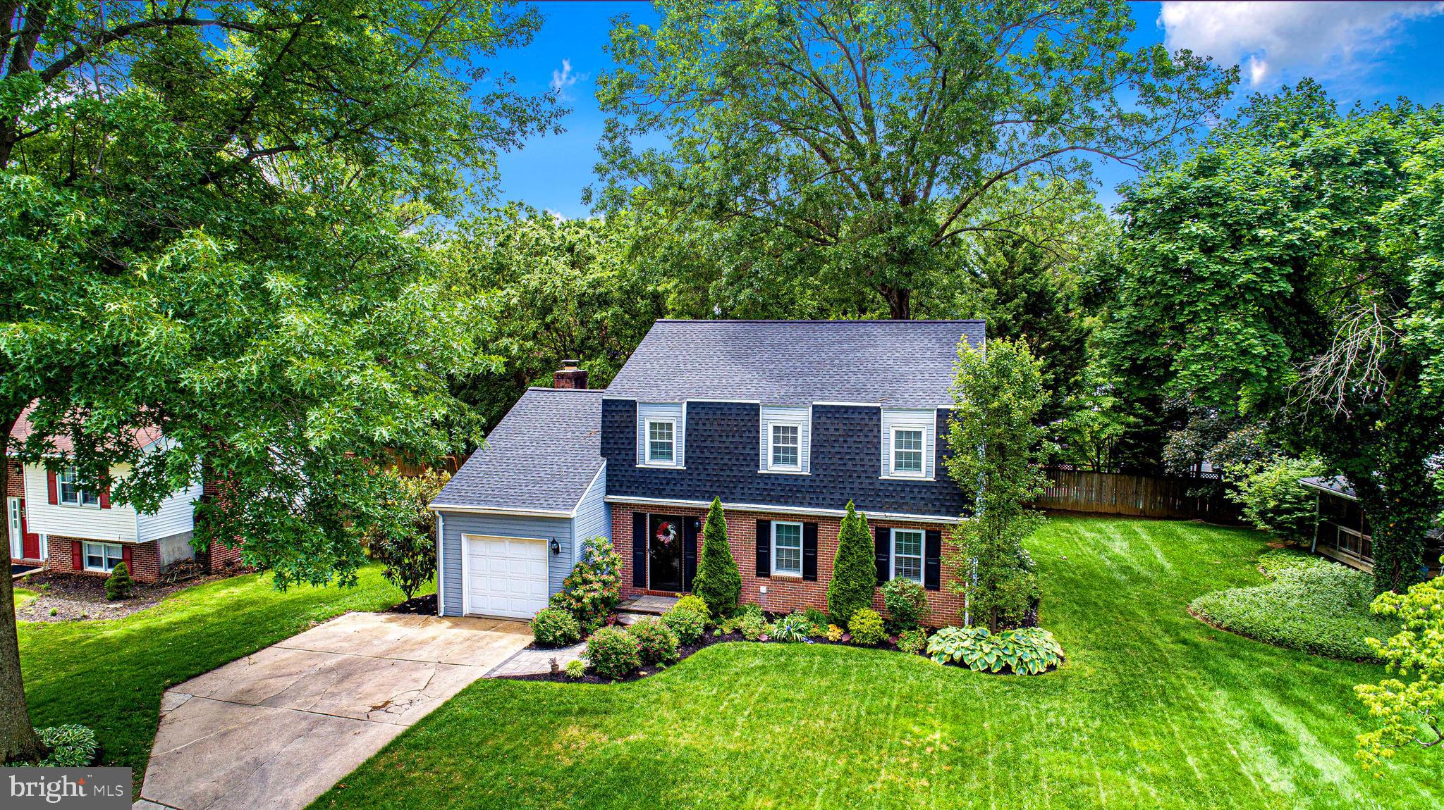 1502 AMESBURY COURT