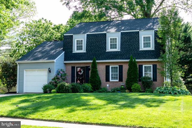 1502 AMESBURY COURT