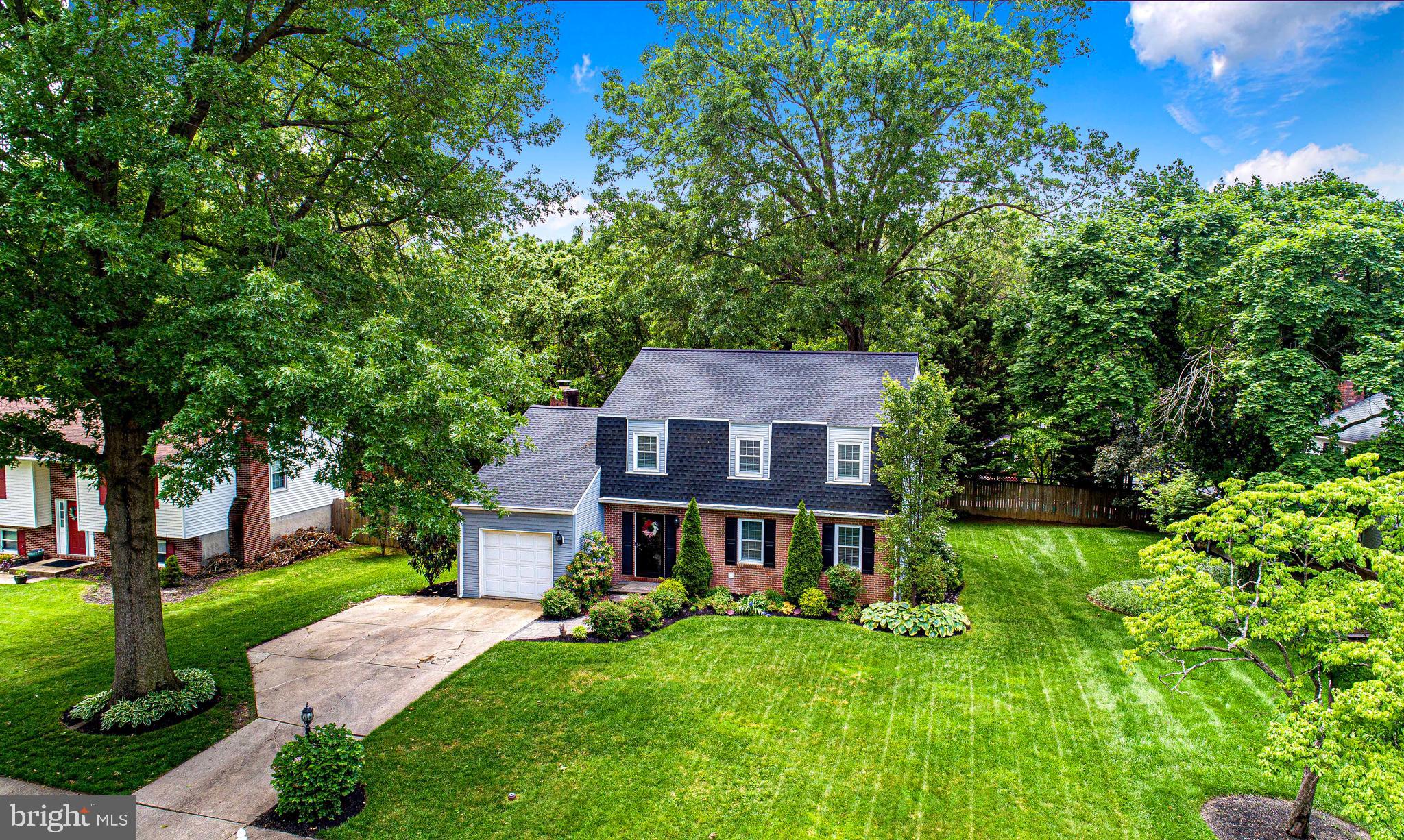 1502 AMESBURY COURT