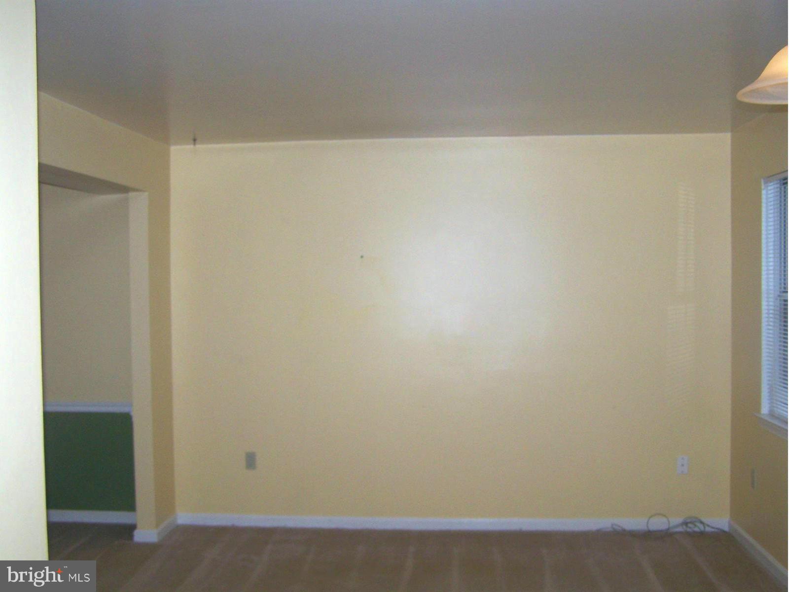 DALE CITY - Residential Lease