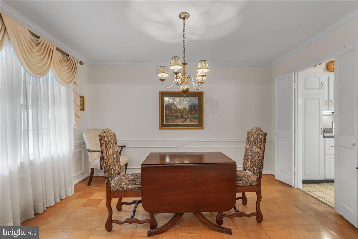 CAMELOT - Residential