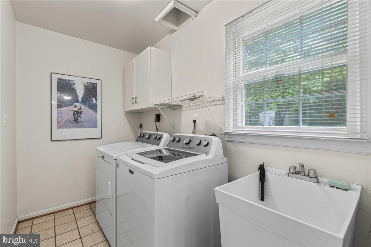 CAMELOT - Residential