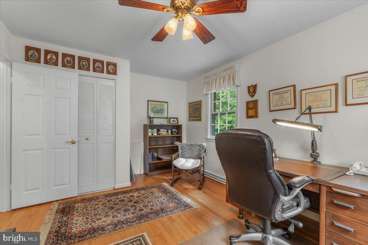 CAMELOT - Residential