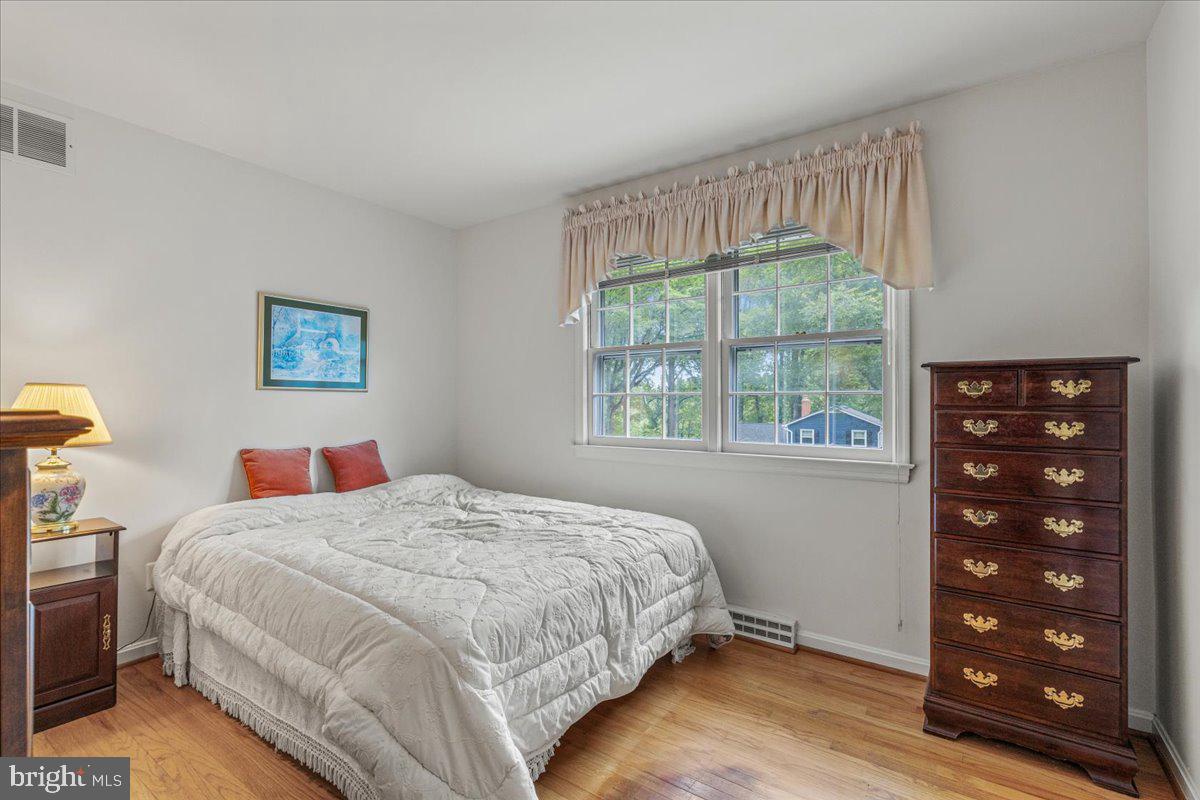 CAMELOT - Residential