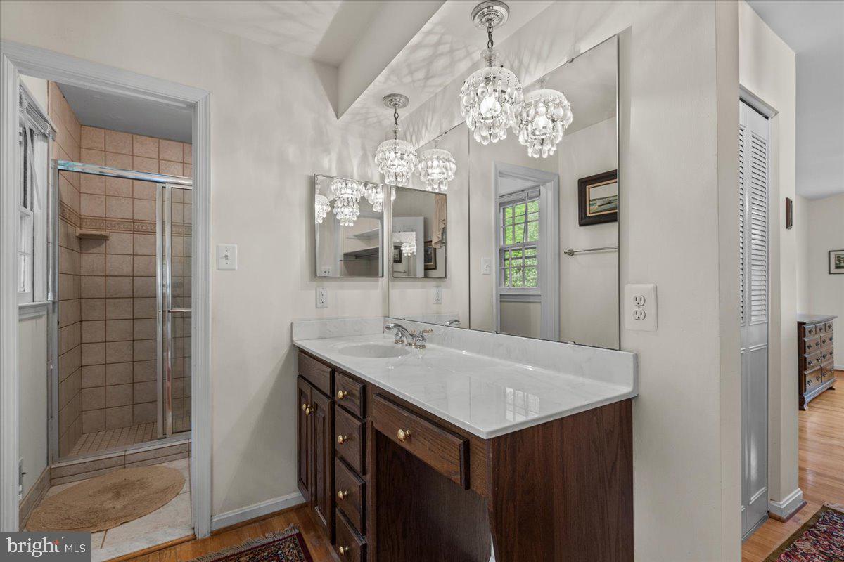 CAMELOT - Residential