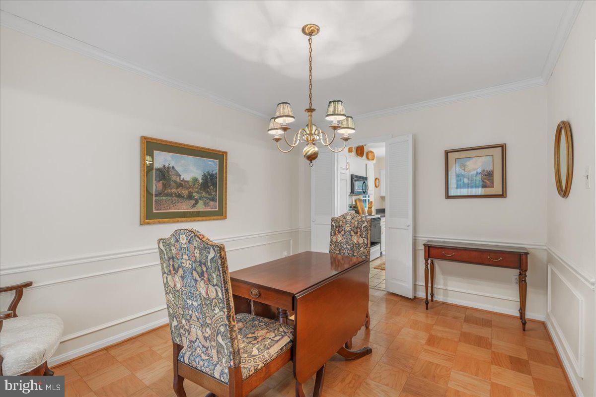 CAMELOT - Residential