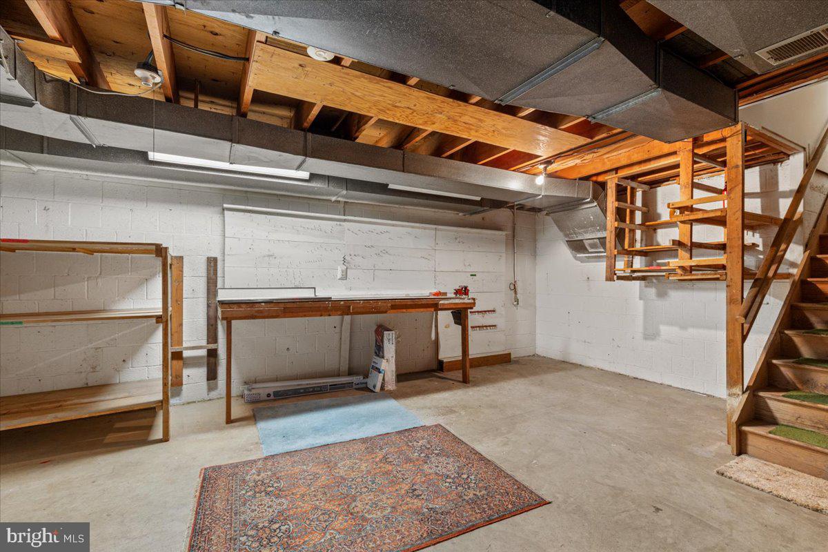 CAMELOT - Residential