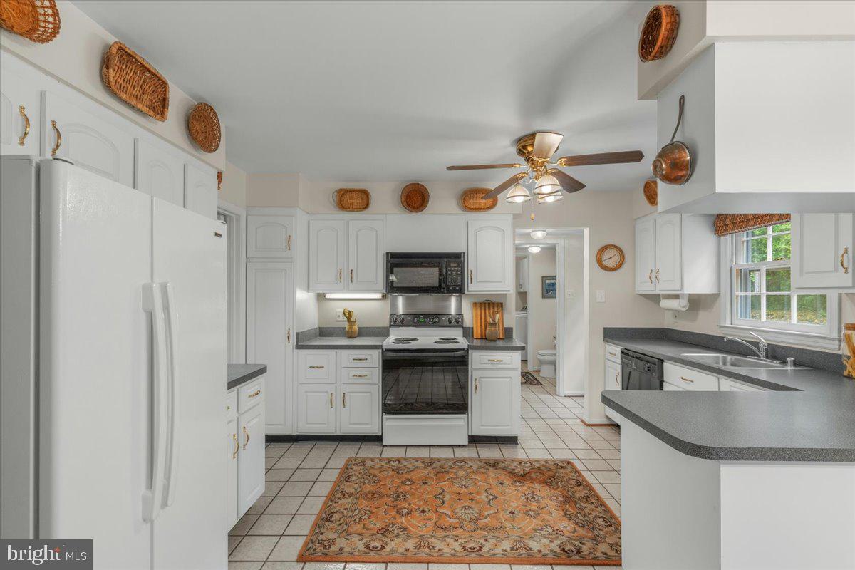 CAMELOT - Residential