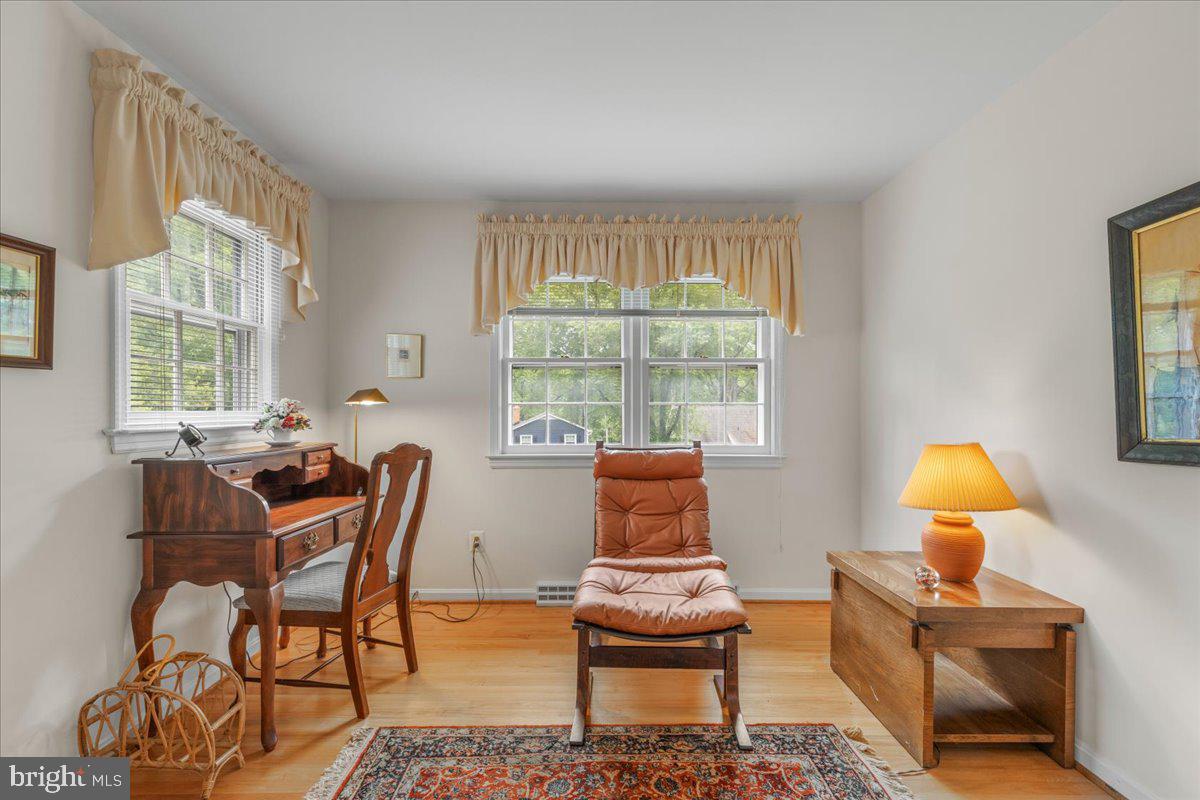 CAMELOT - Residential