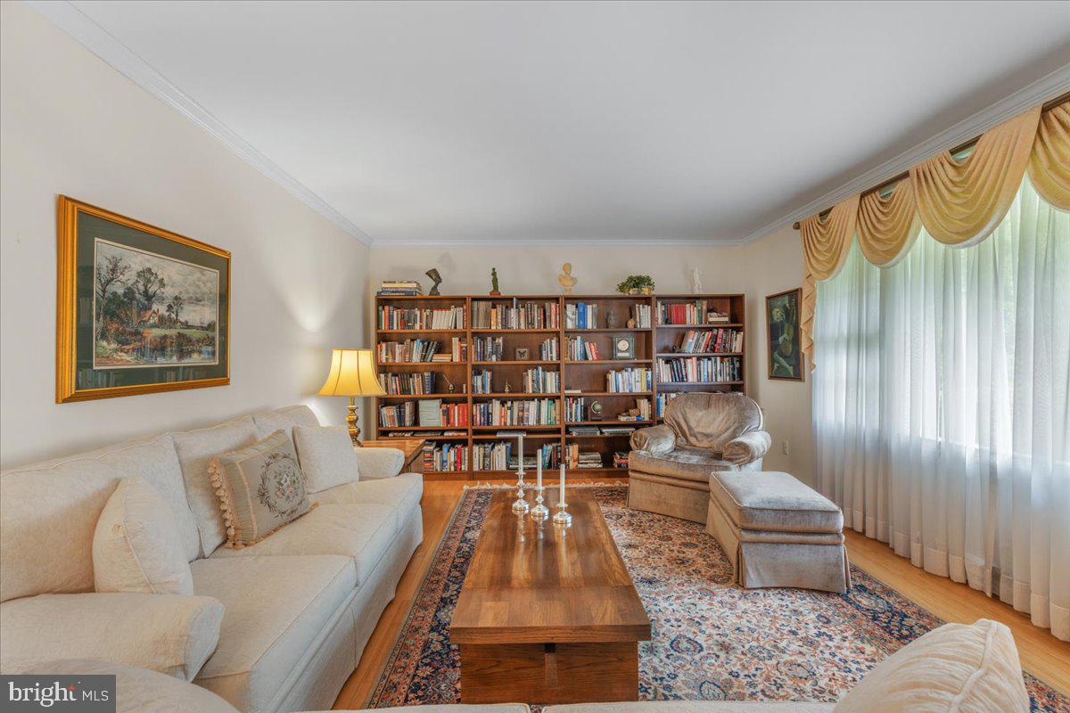 CAMELOT - Residential