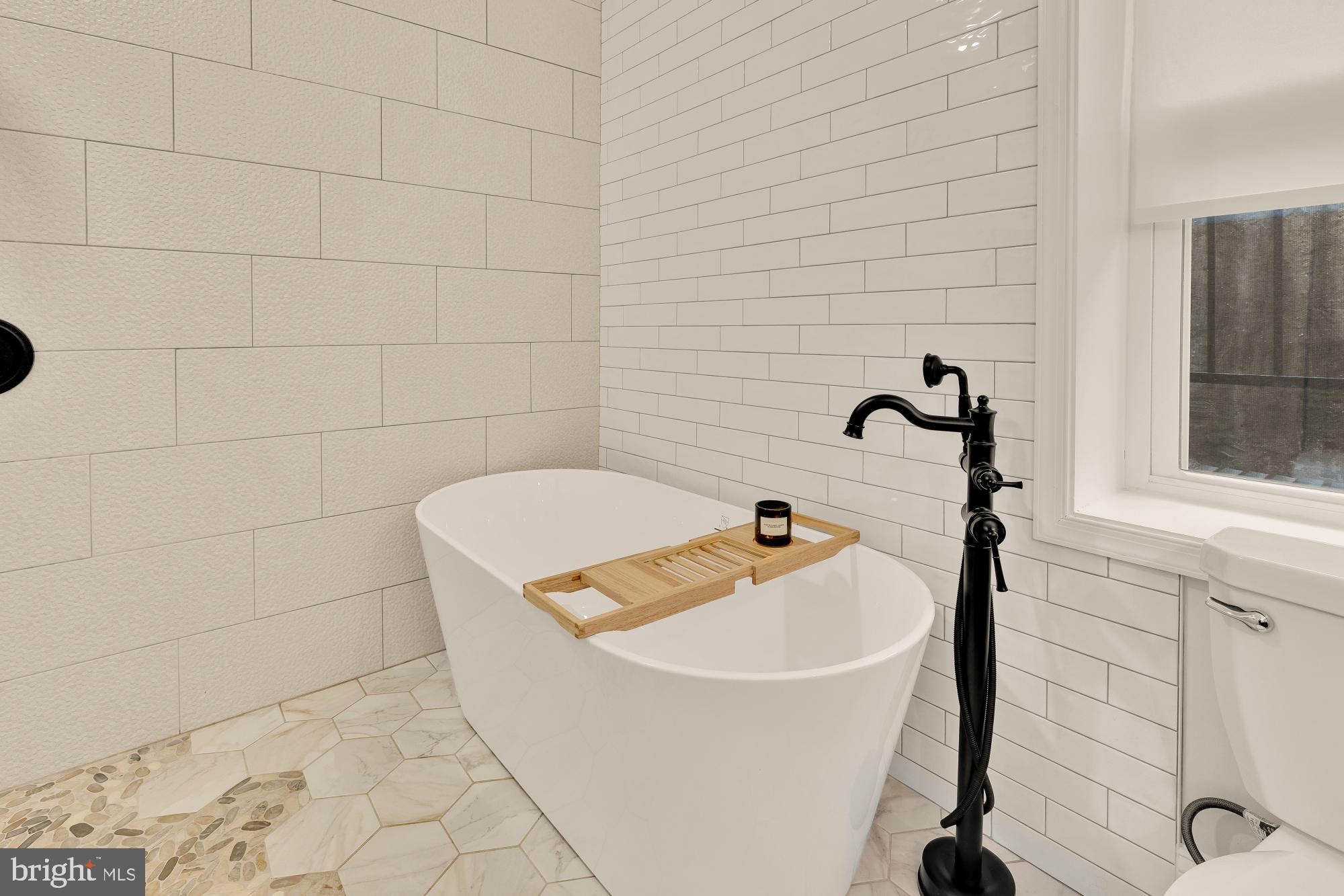 BUTCHERS HILL - Residential