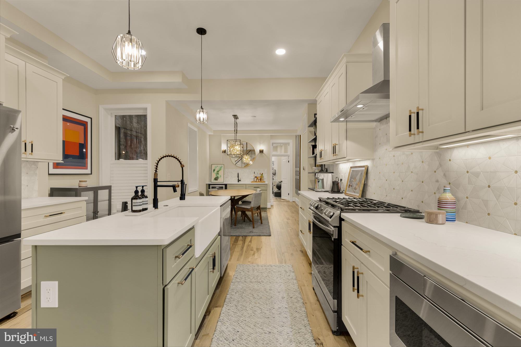 BUTCHERS HILL - Residential