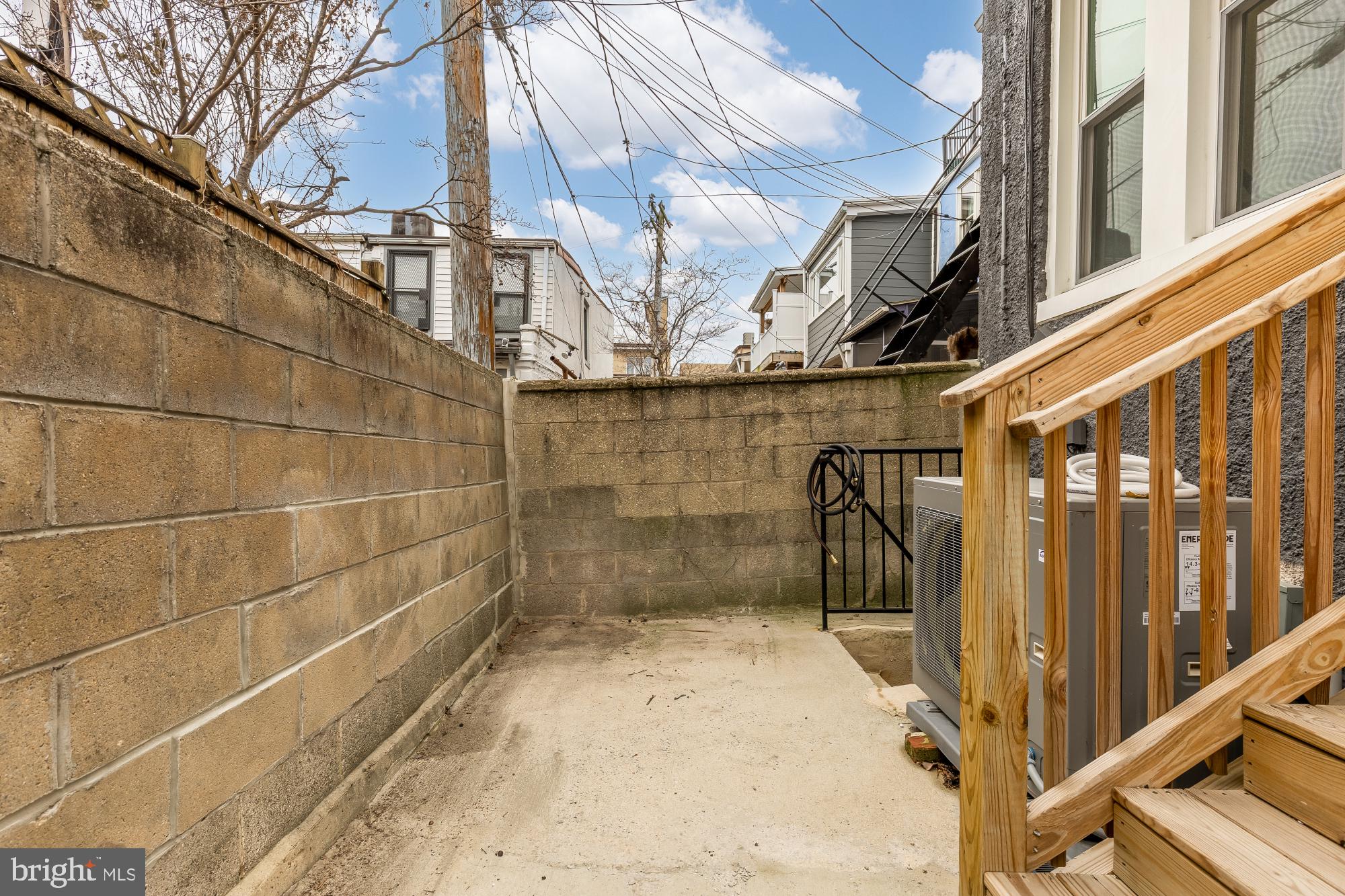 BUTCHERS HILL - Residential