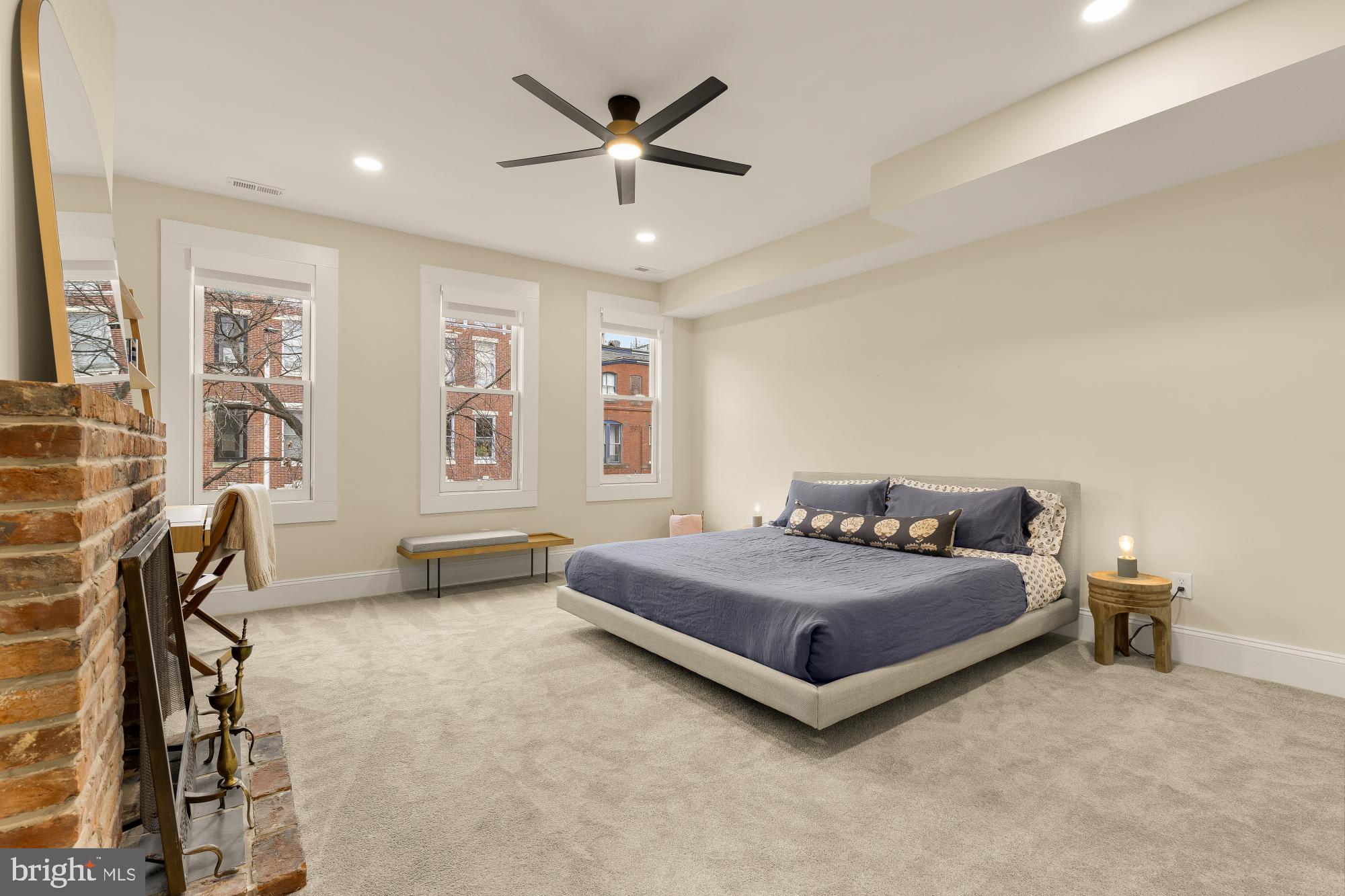 BUTCHERS HILL - Residential