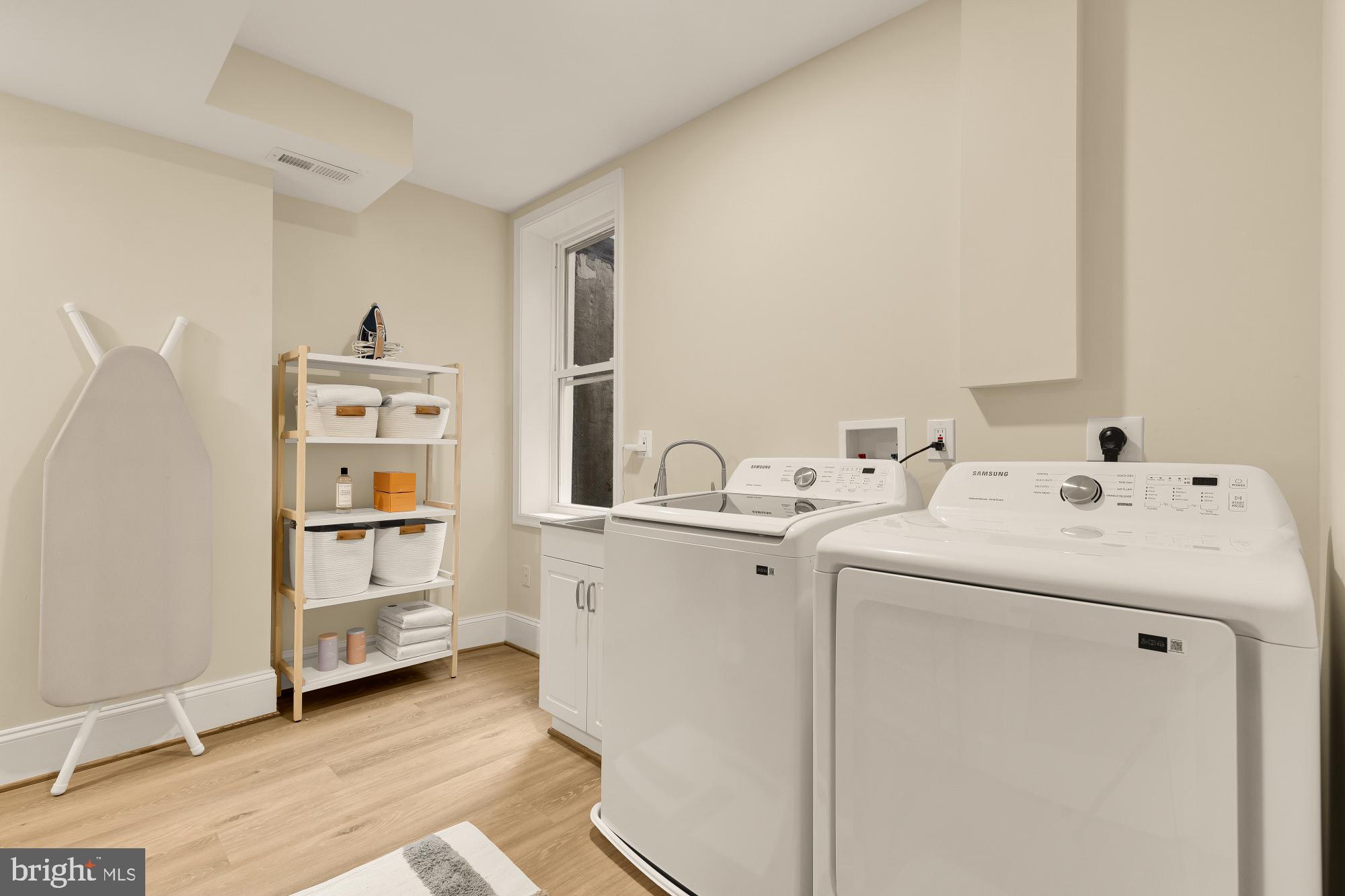 BUTCHERS HILL - Residential