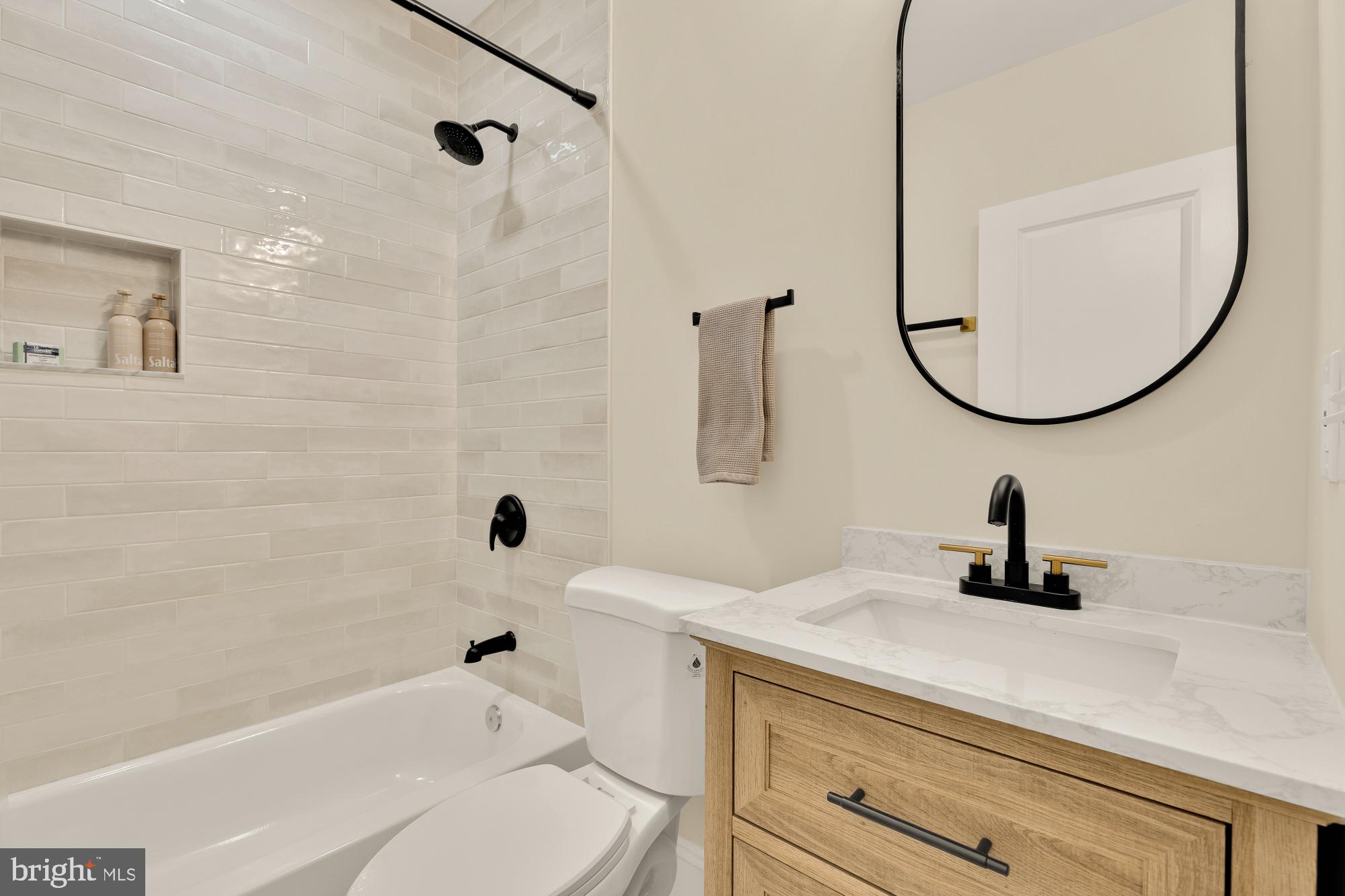 BUTCHERS HILL - Residential