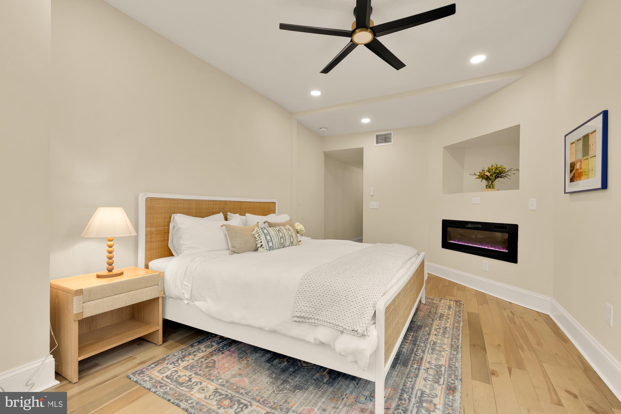 BUTCHERS HILL - Residential