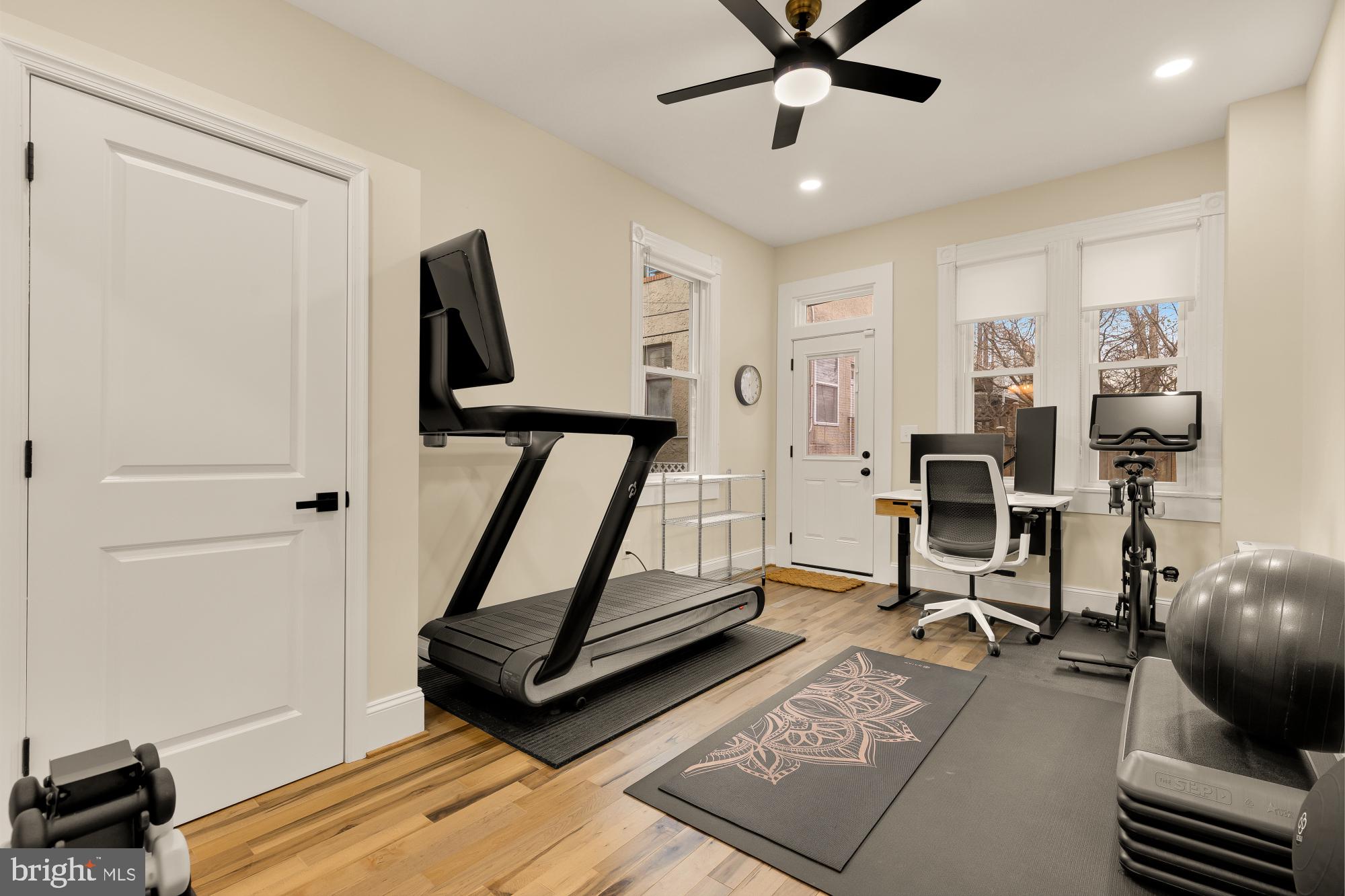 BUTCHERS HILL - Residential