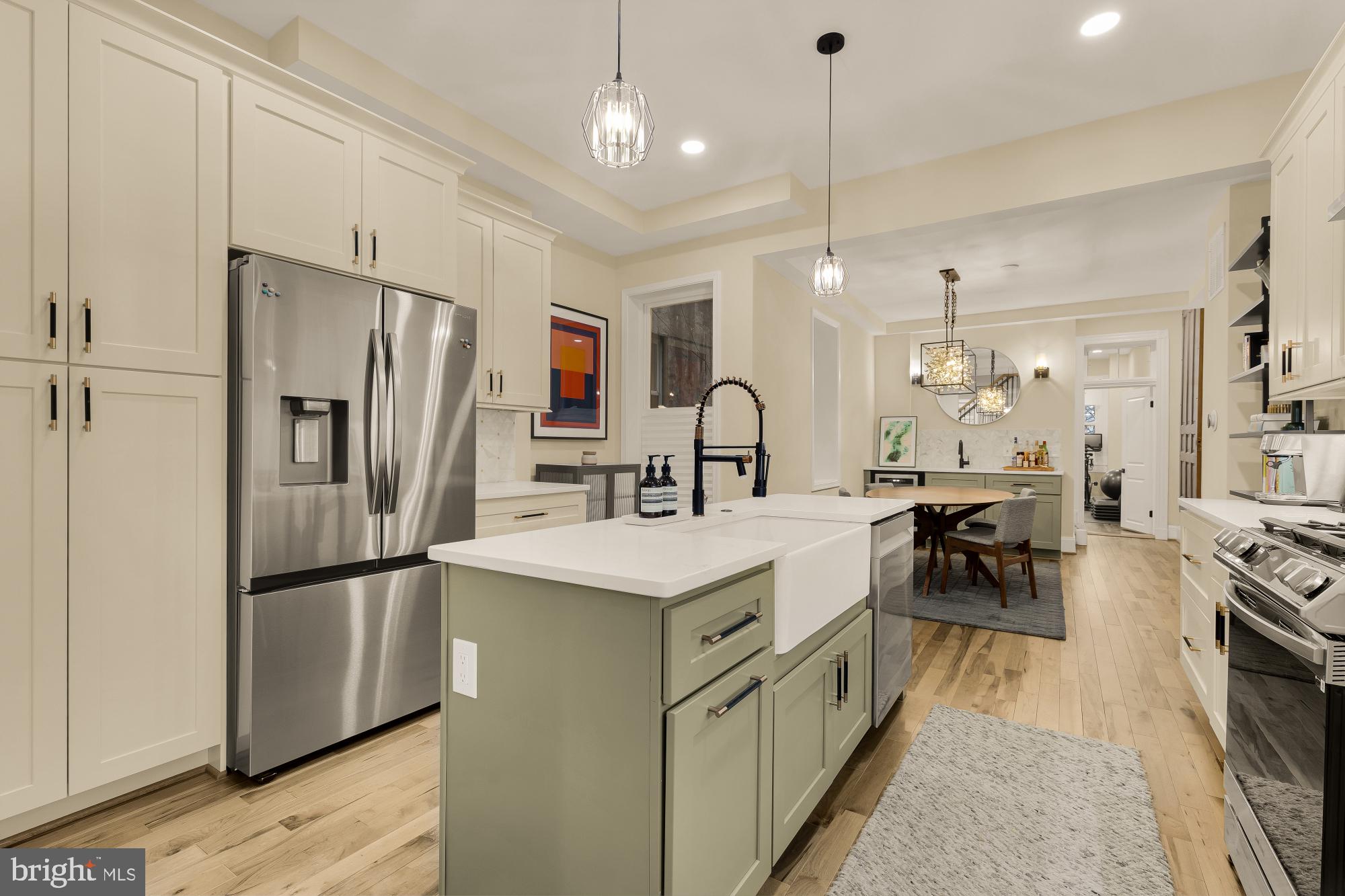 BUTCHERS HILL - Residential