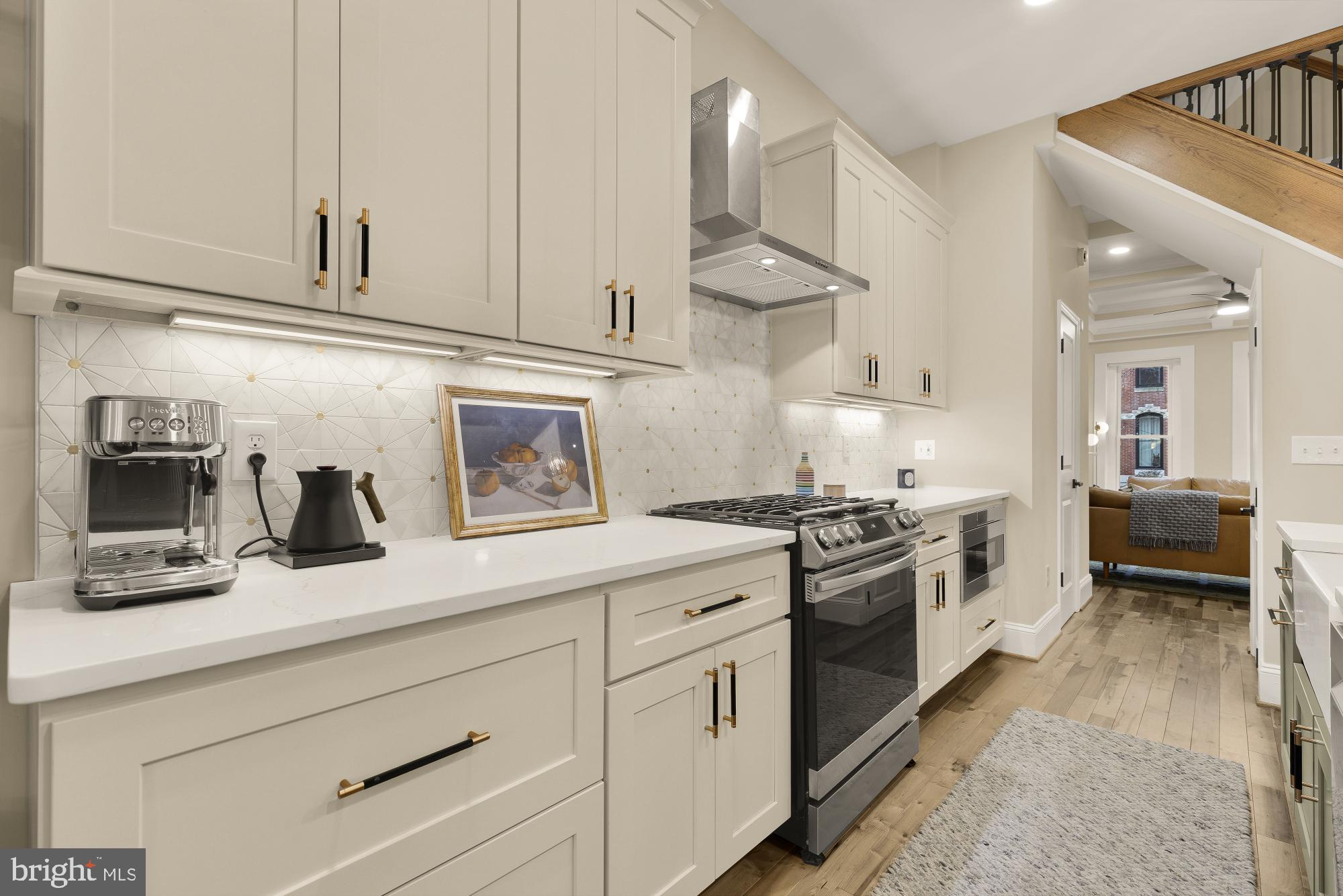 BUTCHERS HILL - Residential