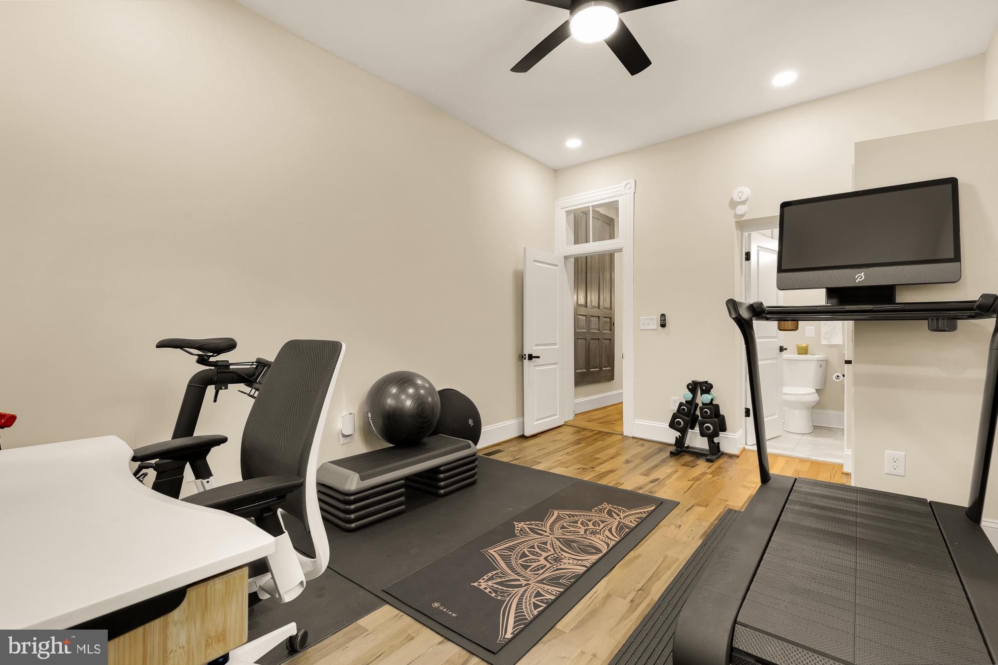 BUTCHERS HILL - Residential