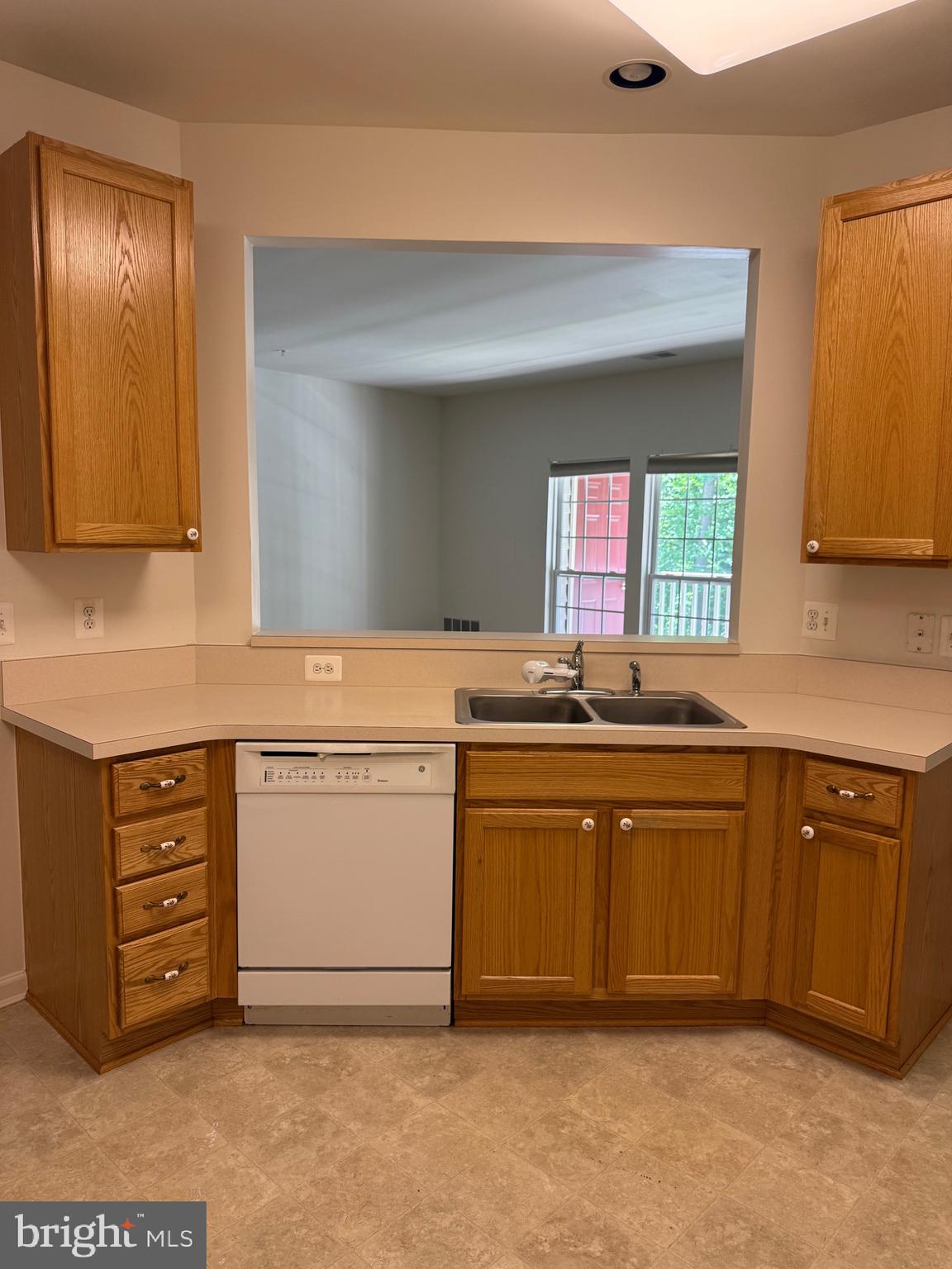 GLYNDON TRACE - Residential