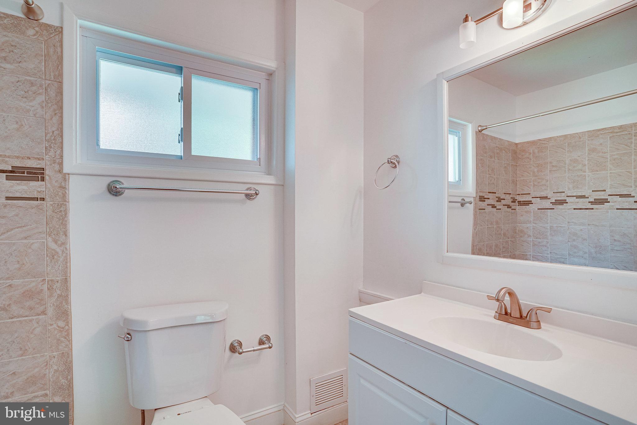 ROCART TERRACE - Residential Lease