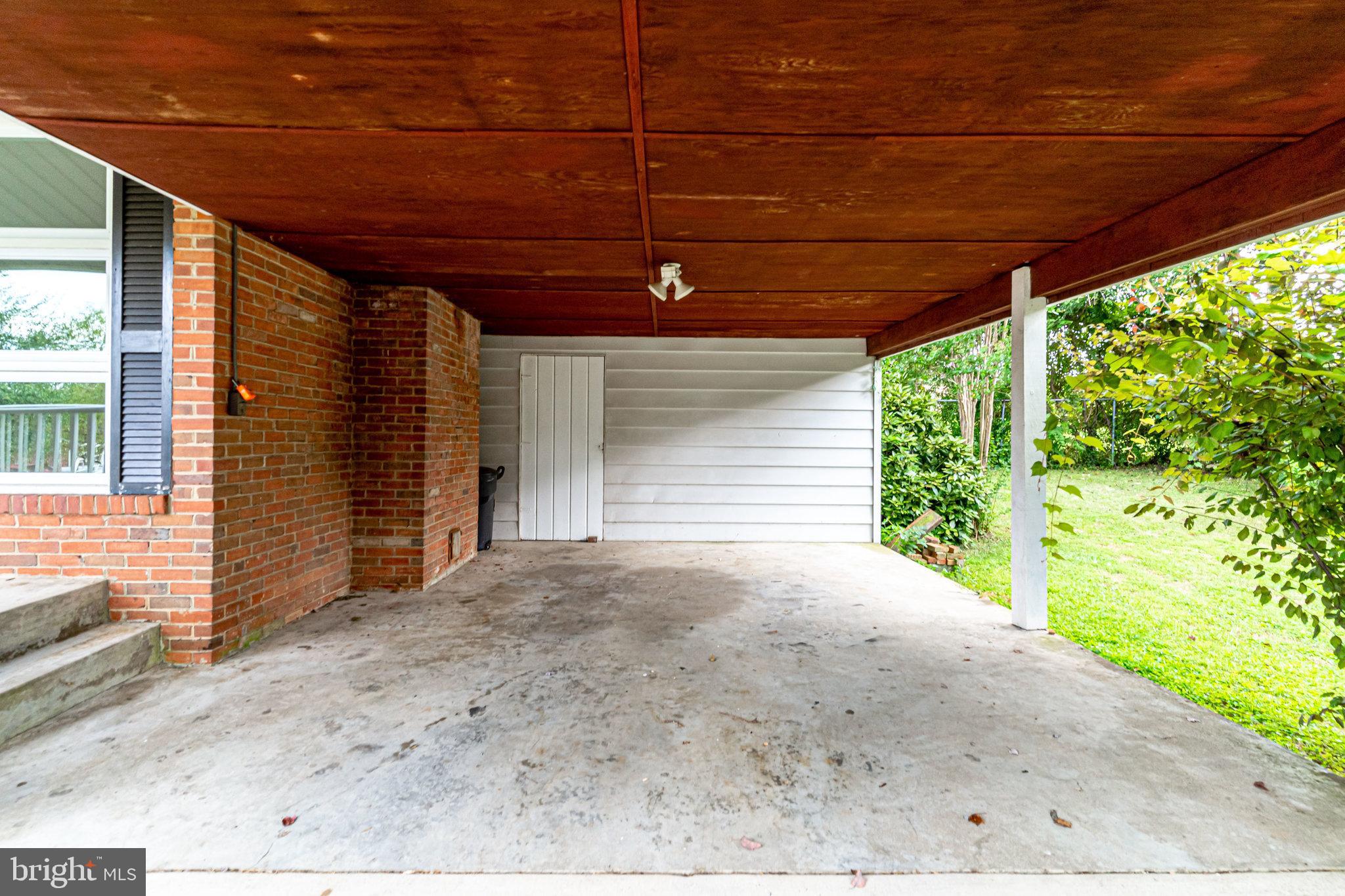 ROCART TERRACE - Residential Lease