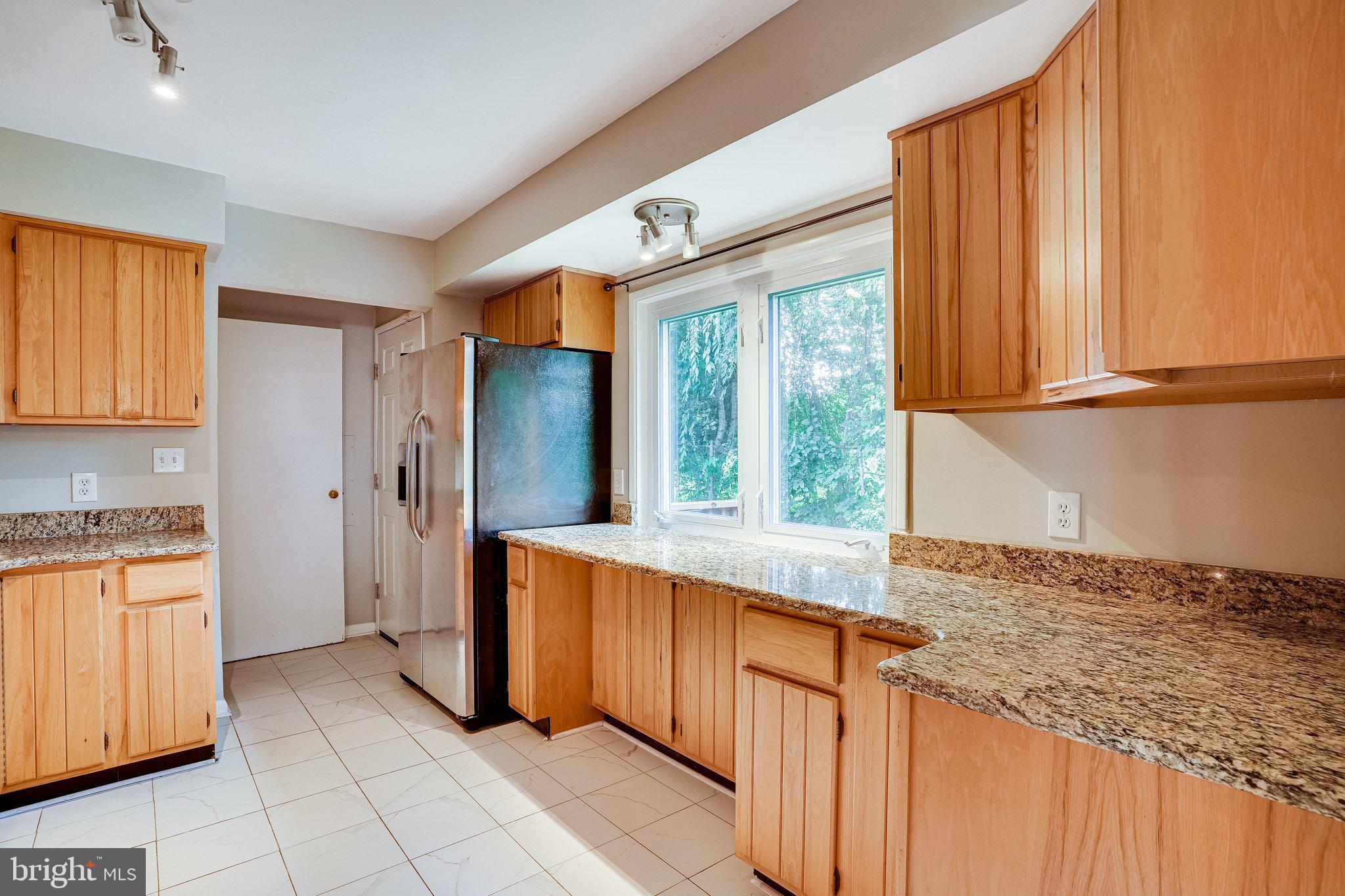 ROCART TERRACE - Residential Lease