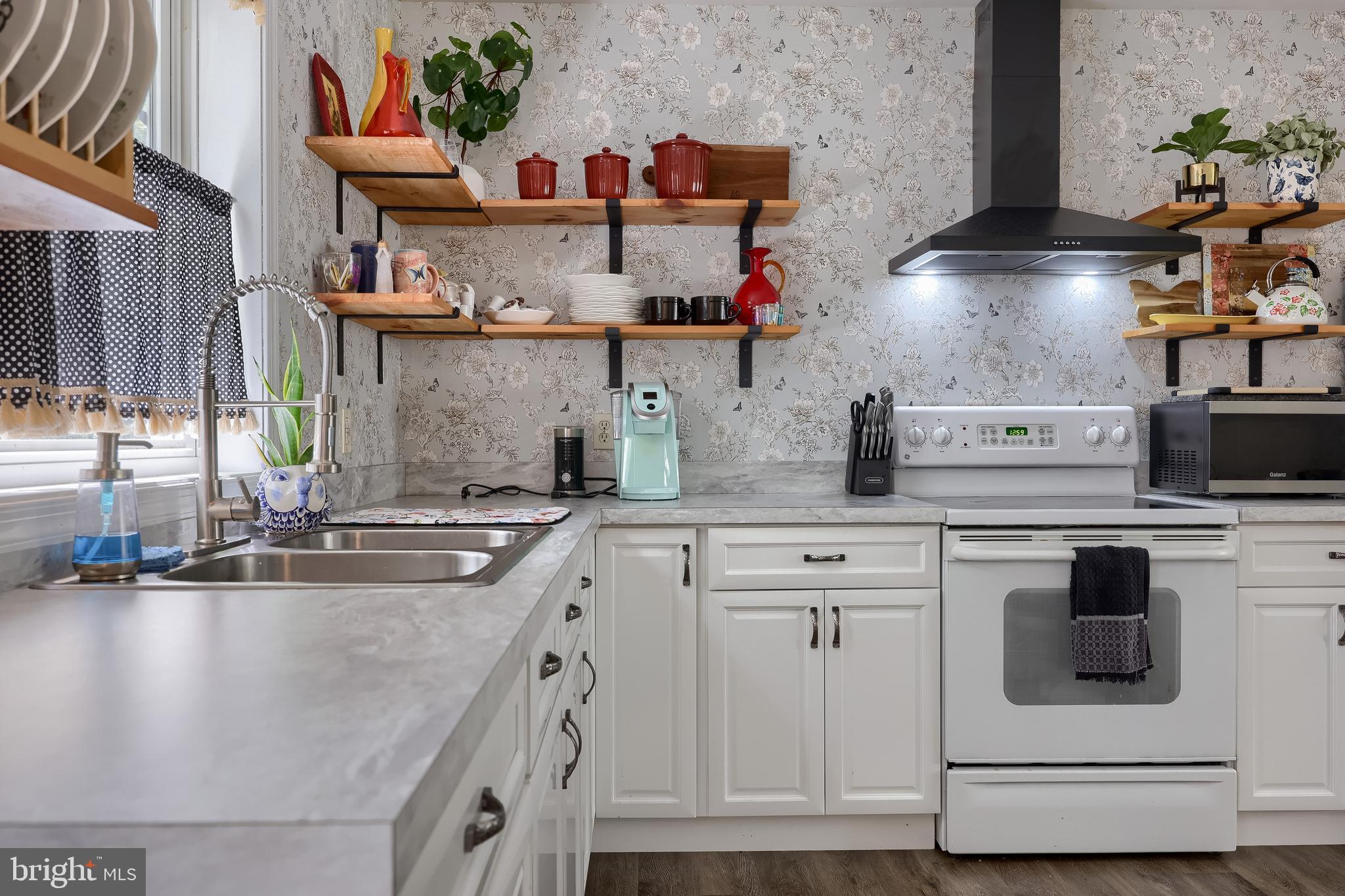 POCONO COUNTRY PLACE - Residential