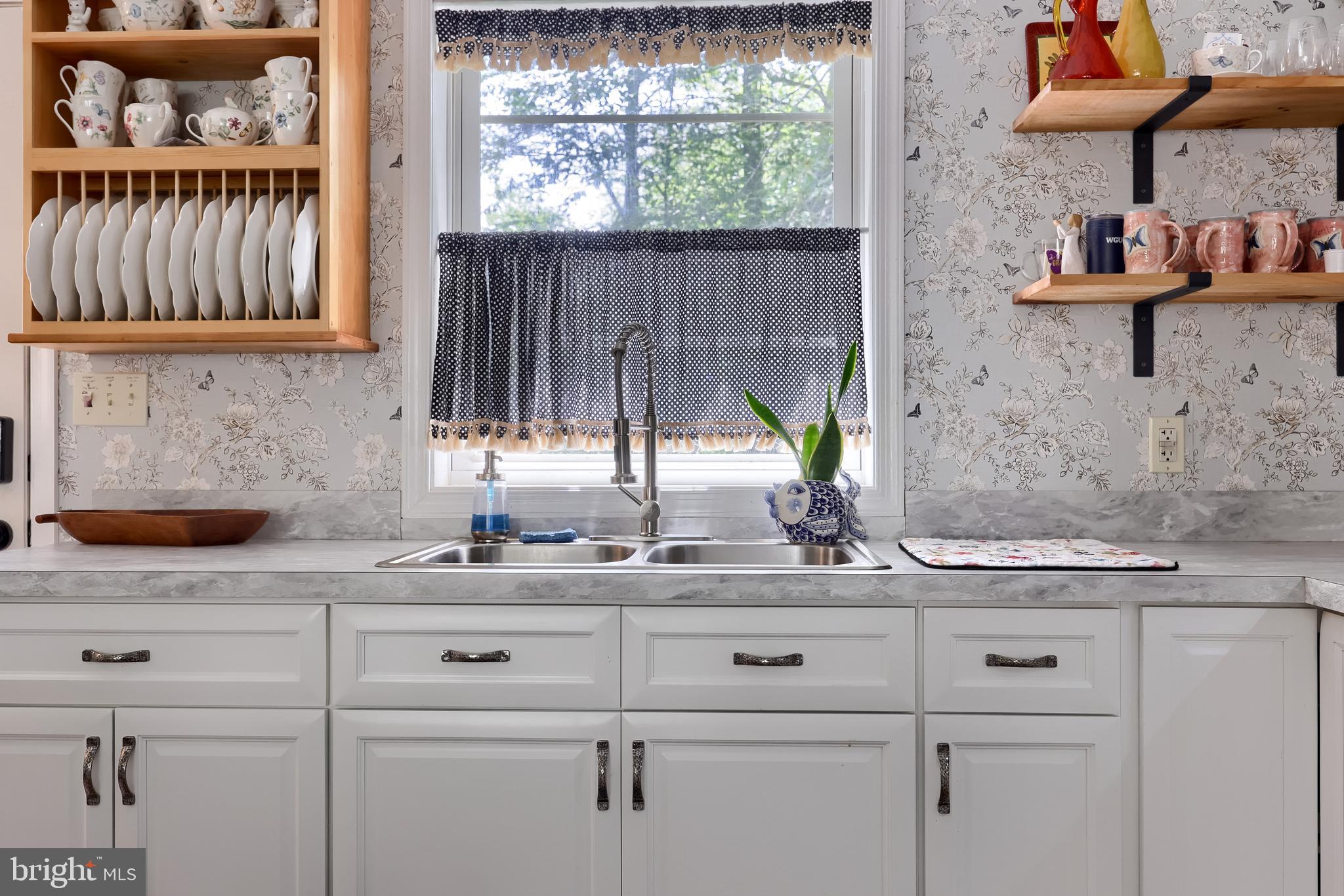 POCONO COUNTRY PLACE - Residential