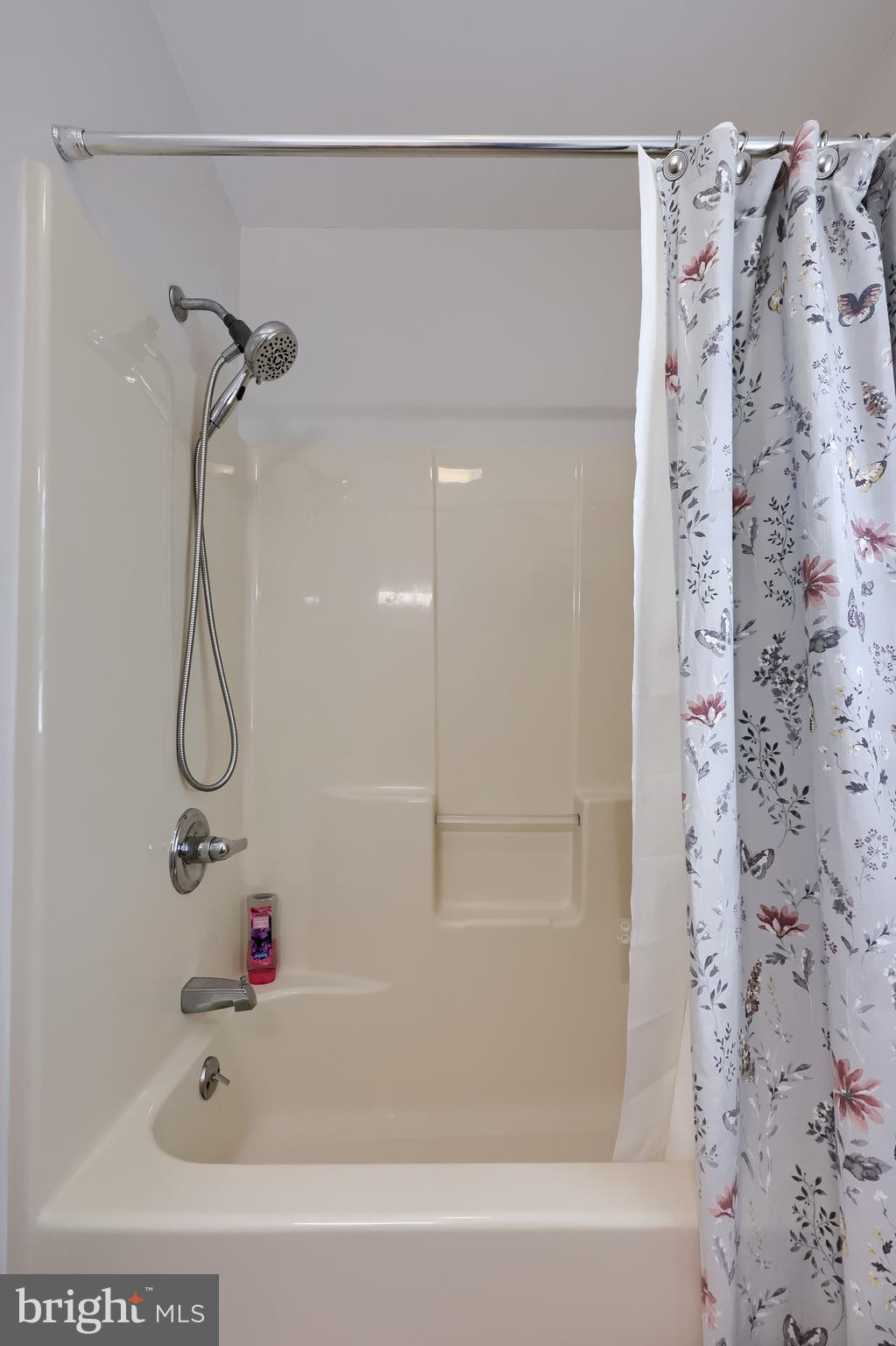 POCONO COUNTRY PLACE - Residential