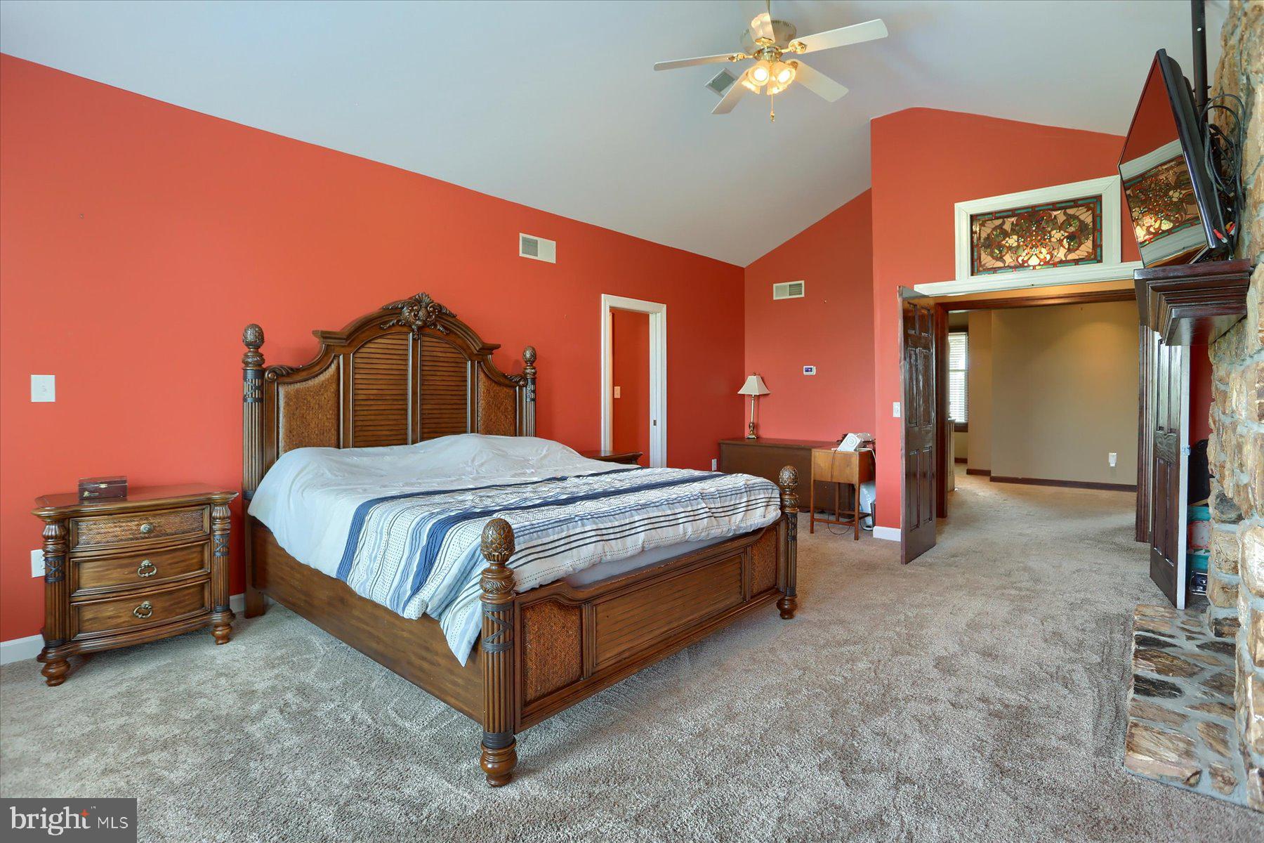 FORD FARM - Residential