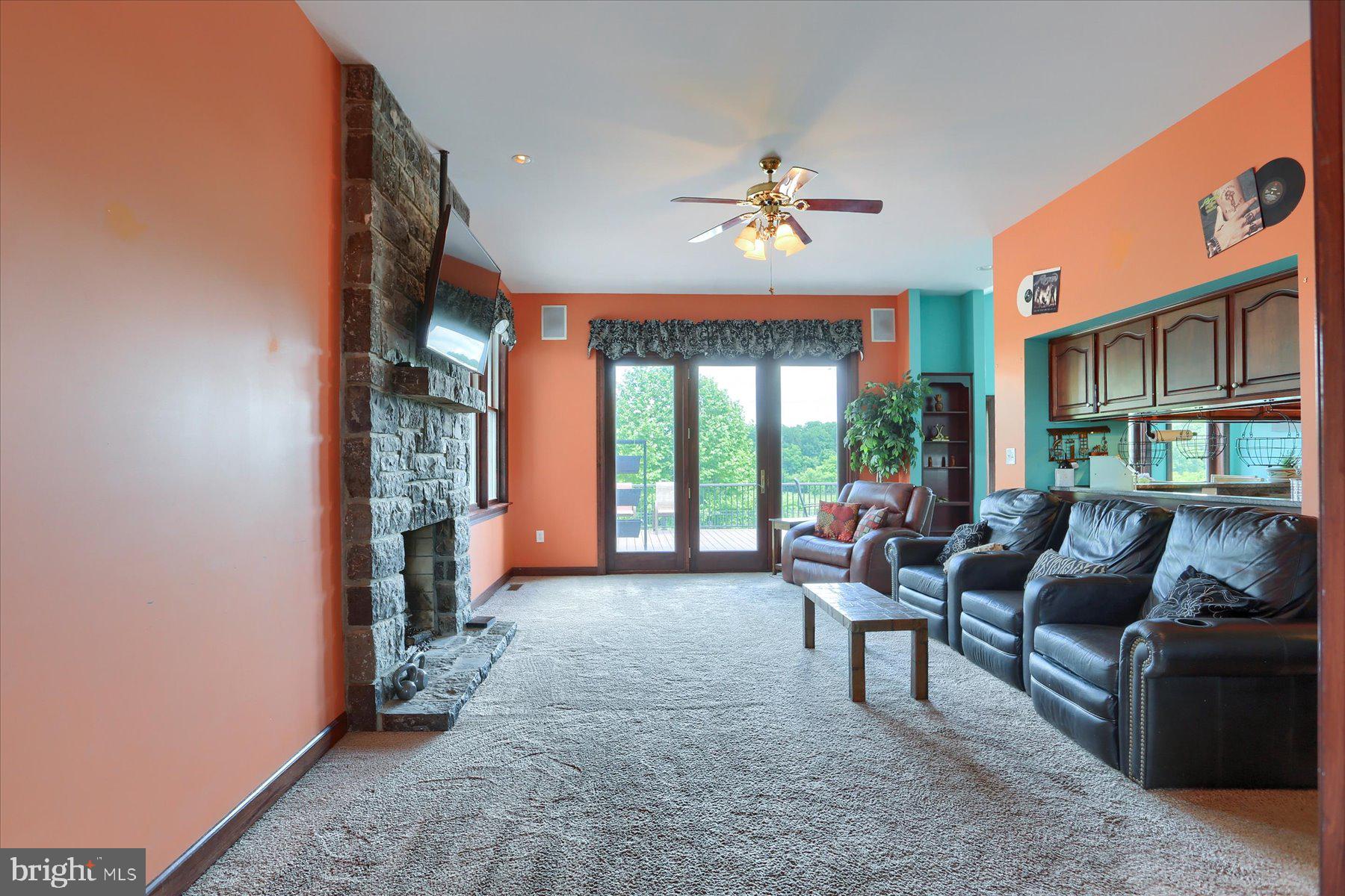 FORD FARM - Residential