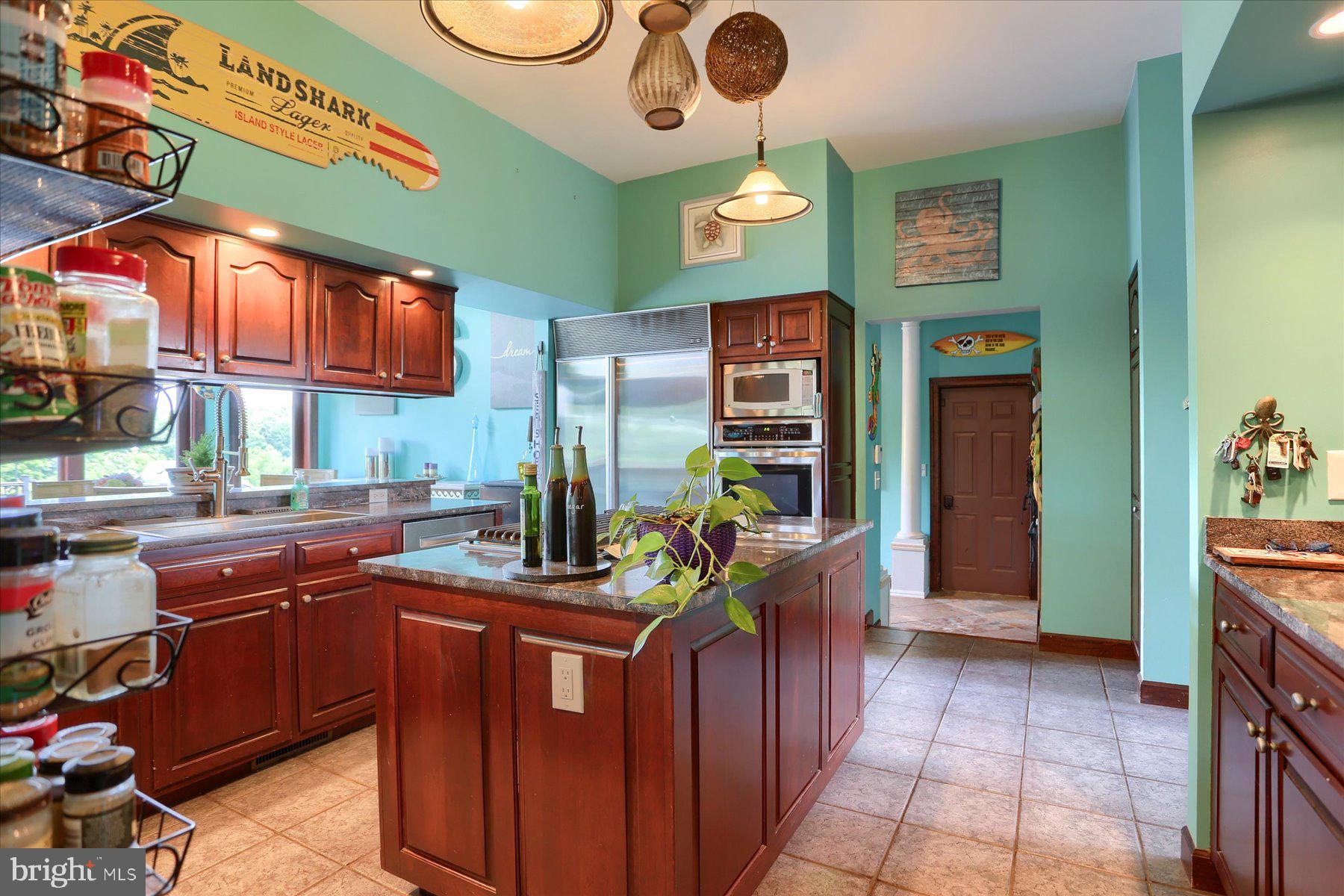 FORD FARM - Residential