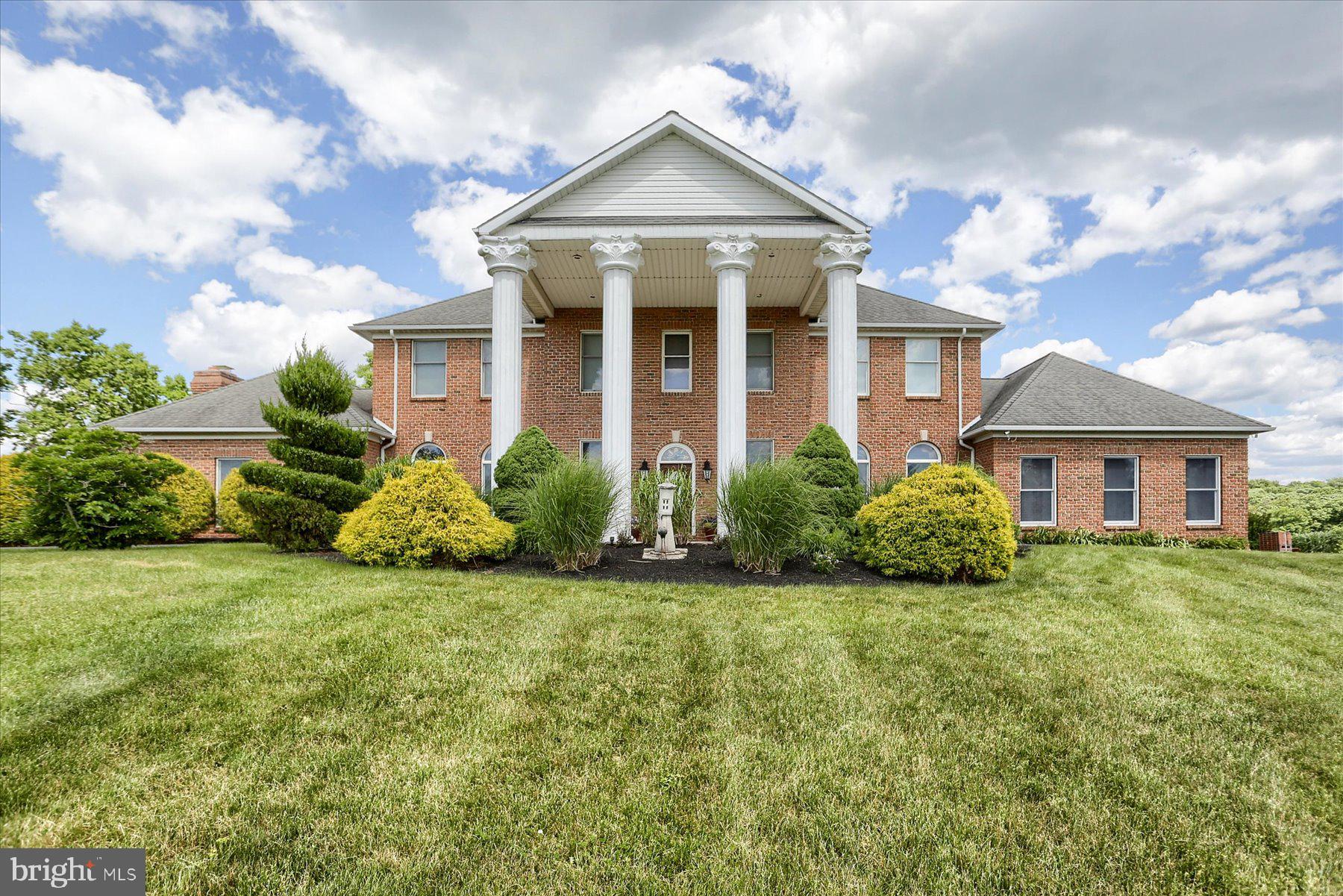 FORD FARM - Residential