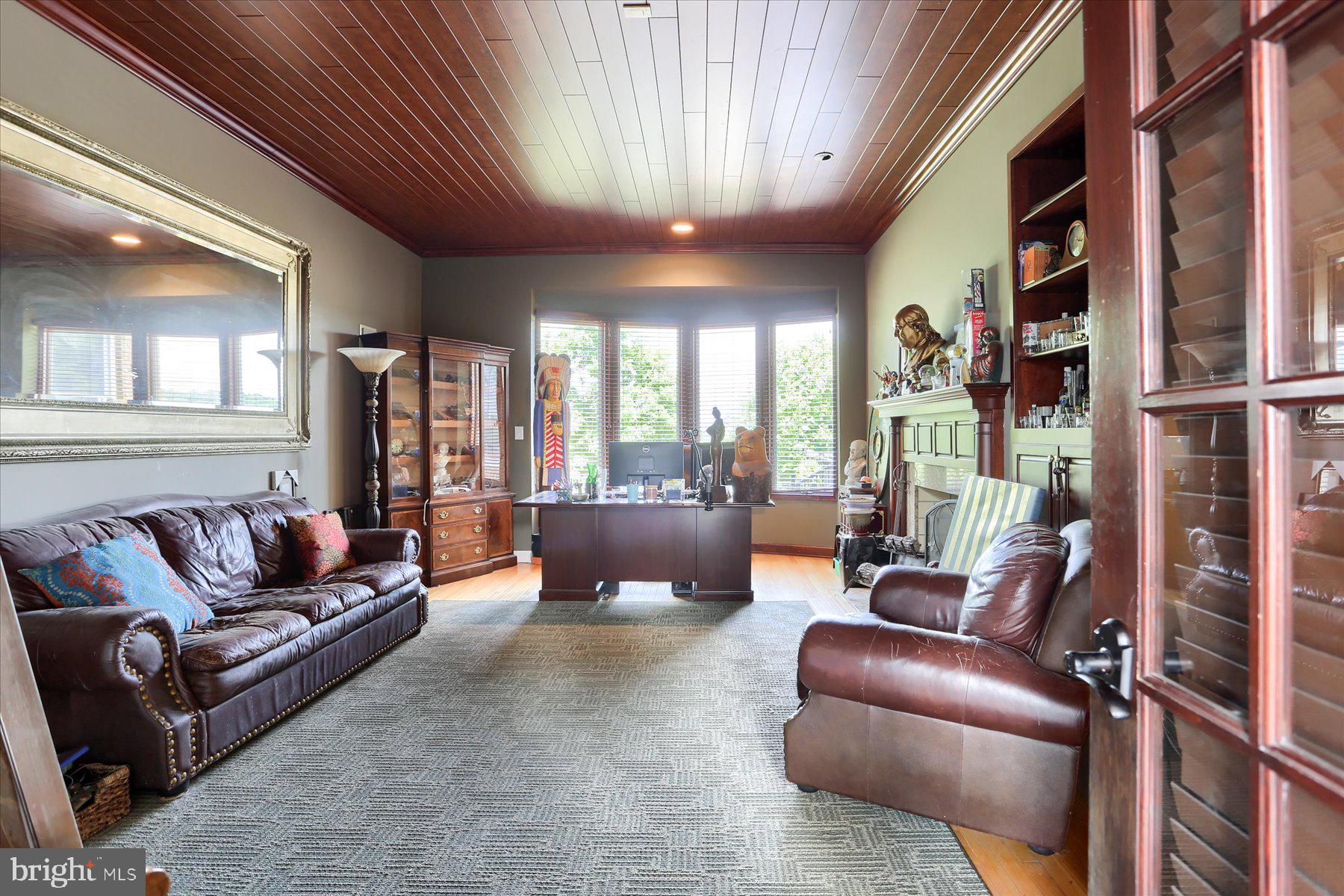 FORD FARM - Residential