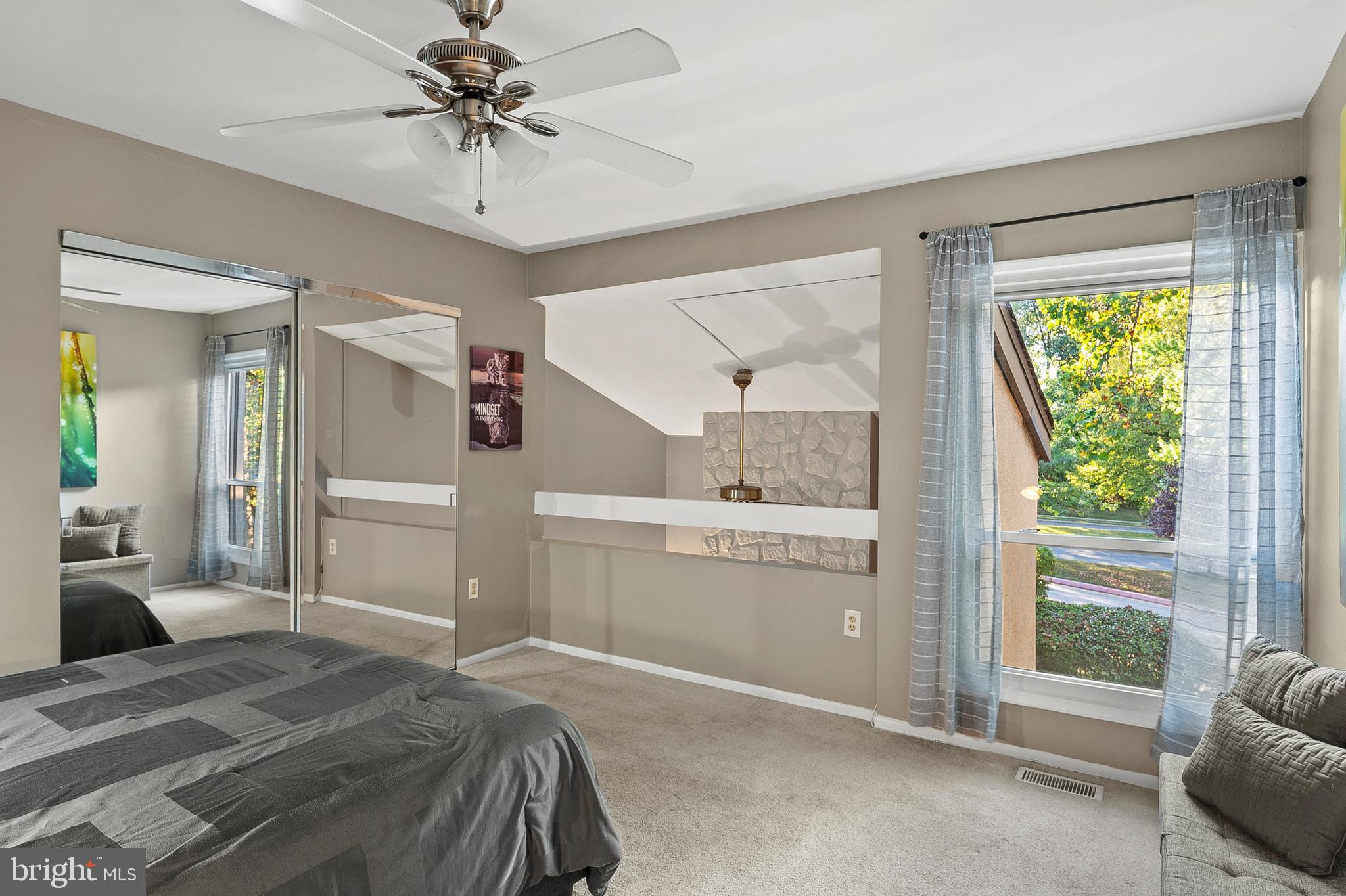 SIERRA VILLAS - Residential