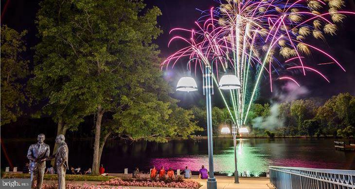 SIERRA VILLAS - Residential