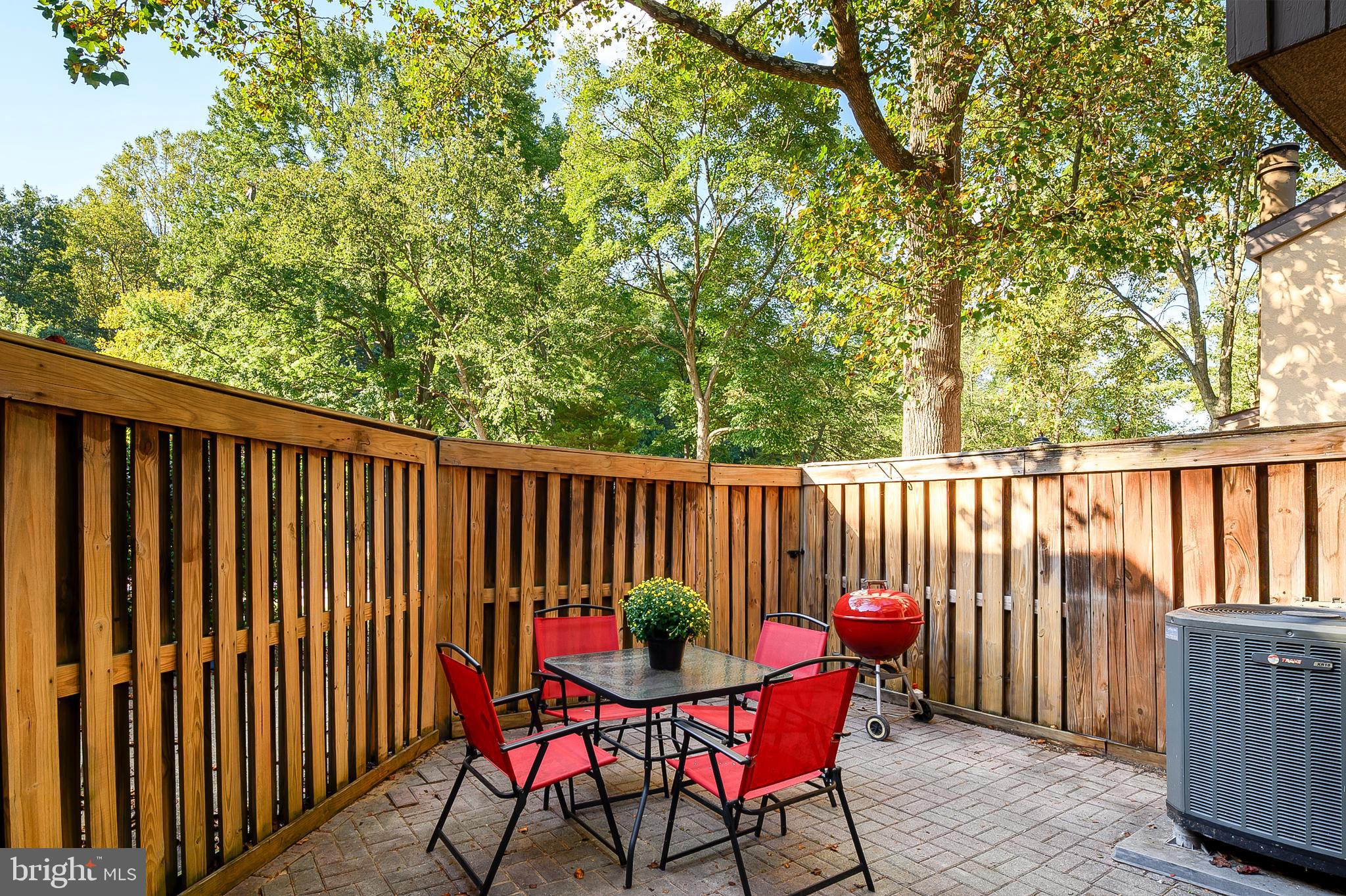 SIERRA VILLAS - Residential