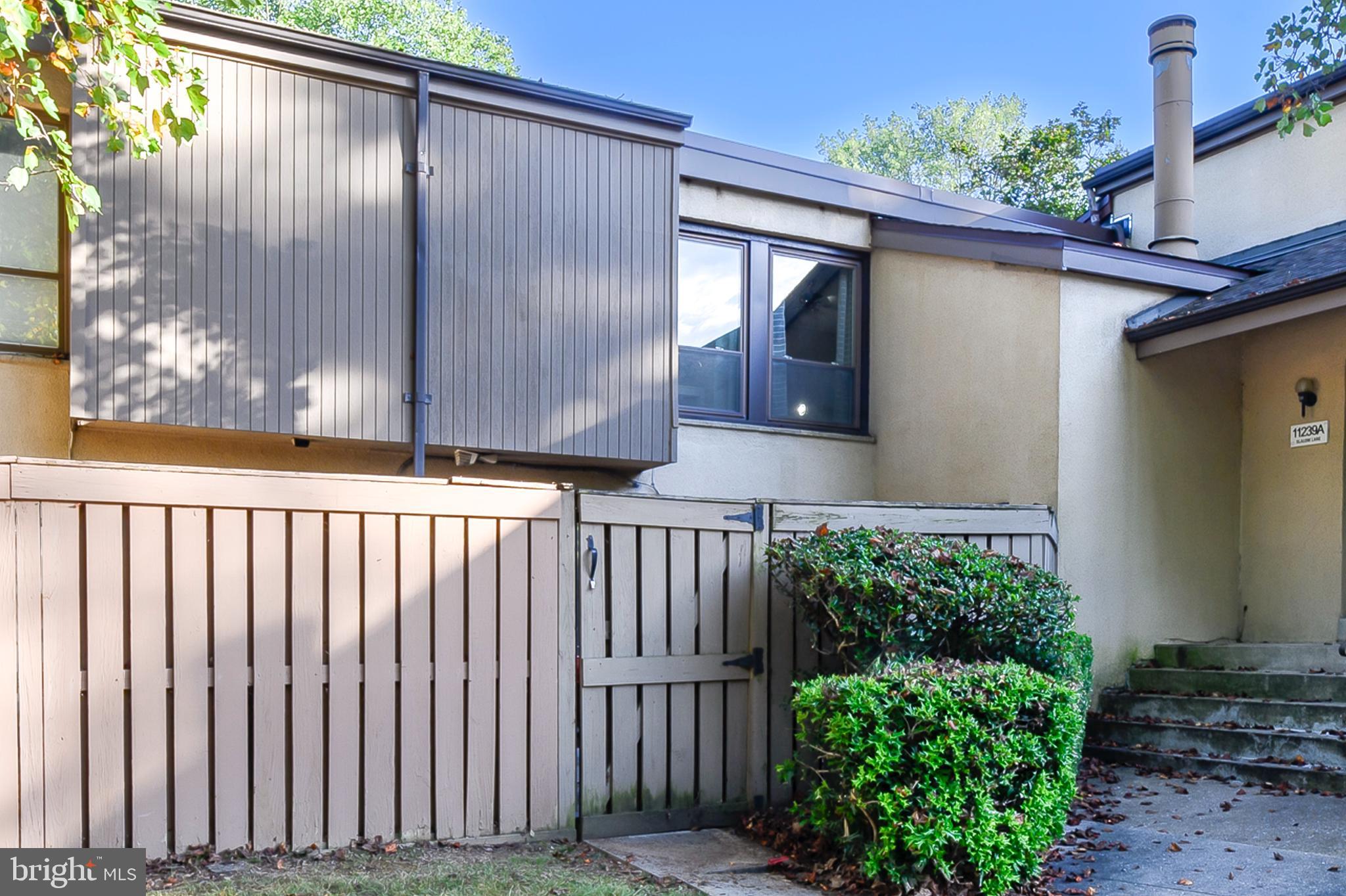 SIERRA VILLAS - Residential