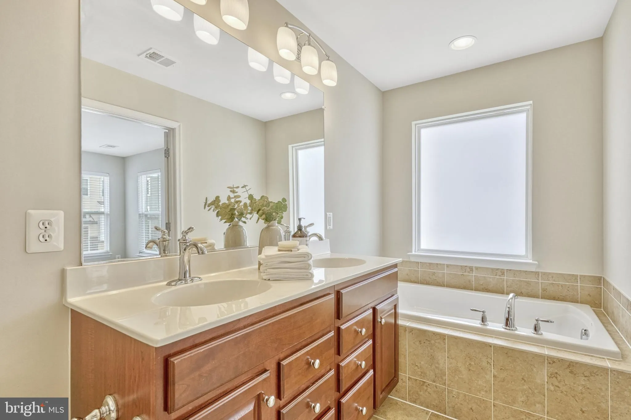 Brambleton, Virginia 20148, United States, 4 Bedrooms Bedrooms, ,4 BathroomsBathrooms,Residential,Coming Soon,172469