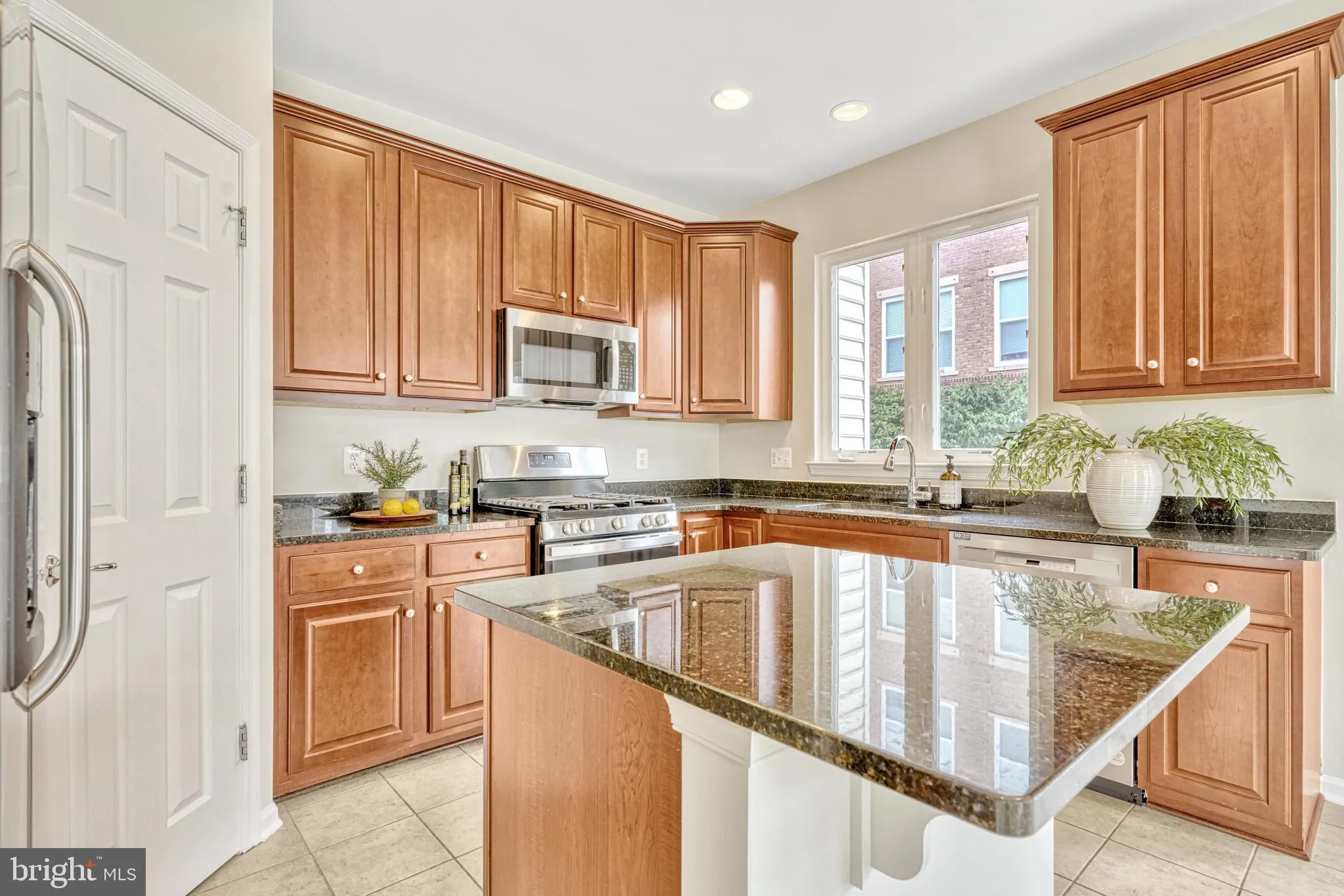 Brambleton, Virginia 20148, United States, 4 Bedrooms Bedrooms, ,4 BathroomsBathrooms,Residential,Coming Soon,172469